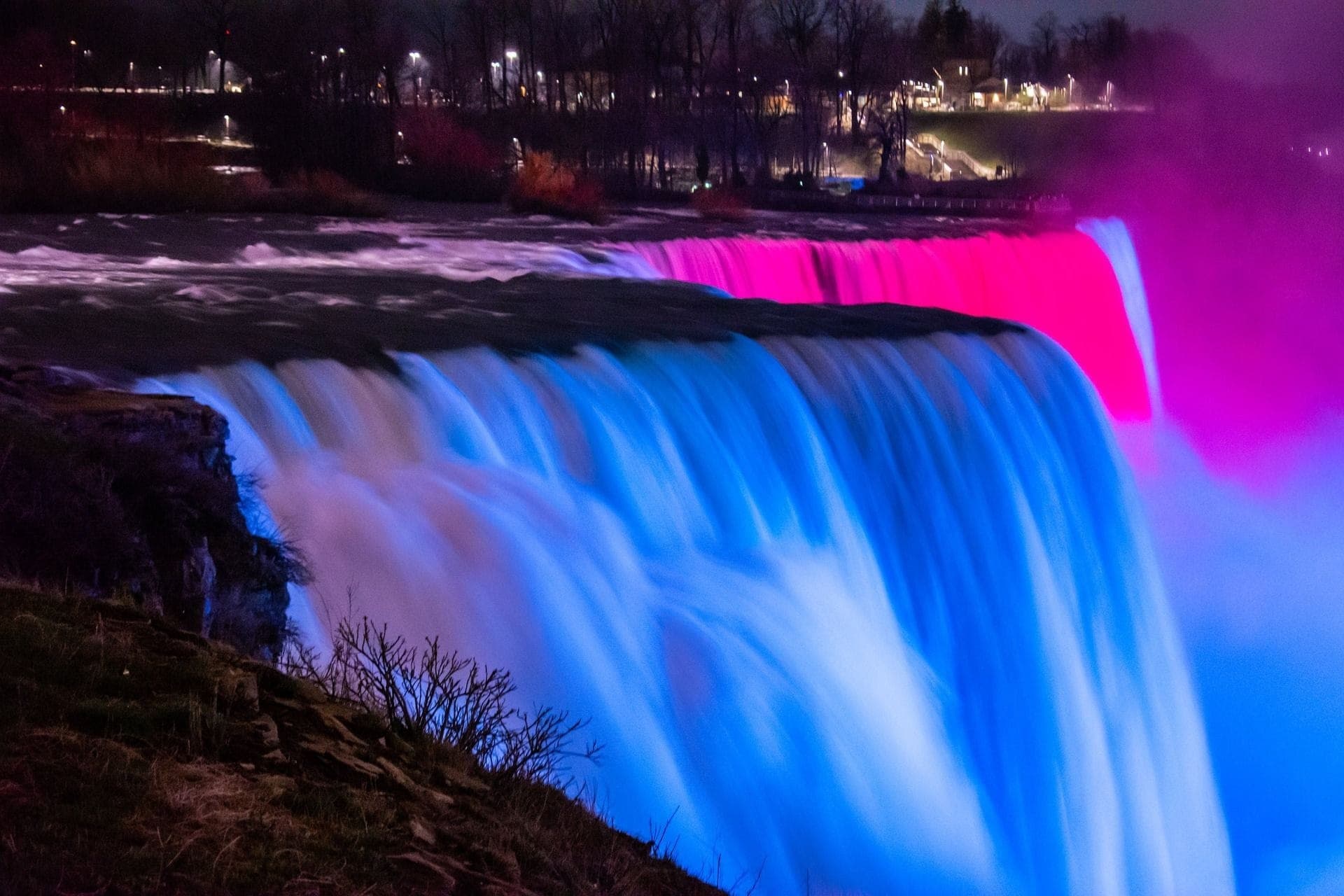 Niagara Falls USA: Night Illumination Tour & Optional Maid of the Mist - სურათი 2