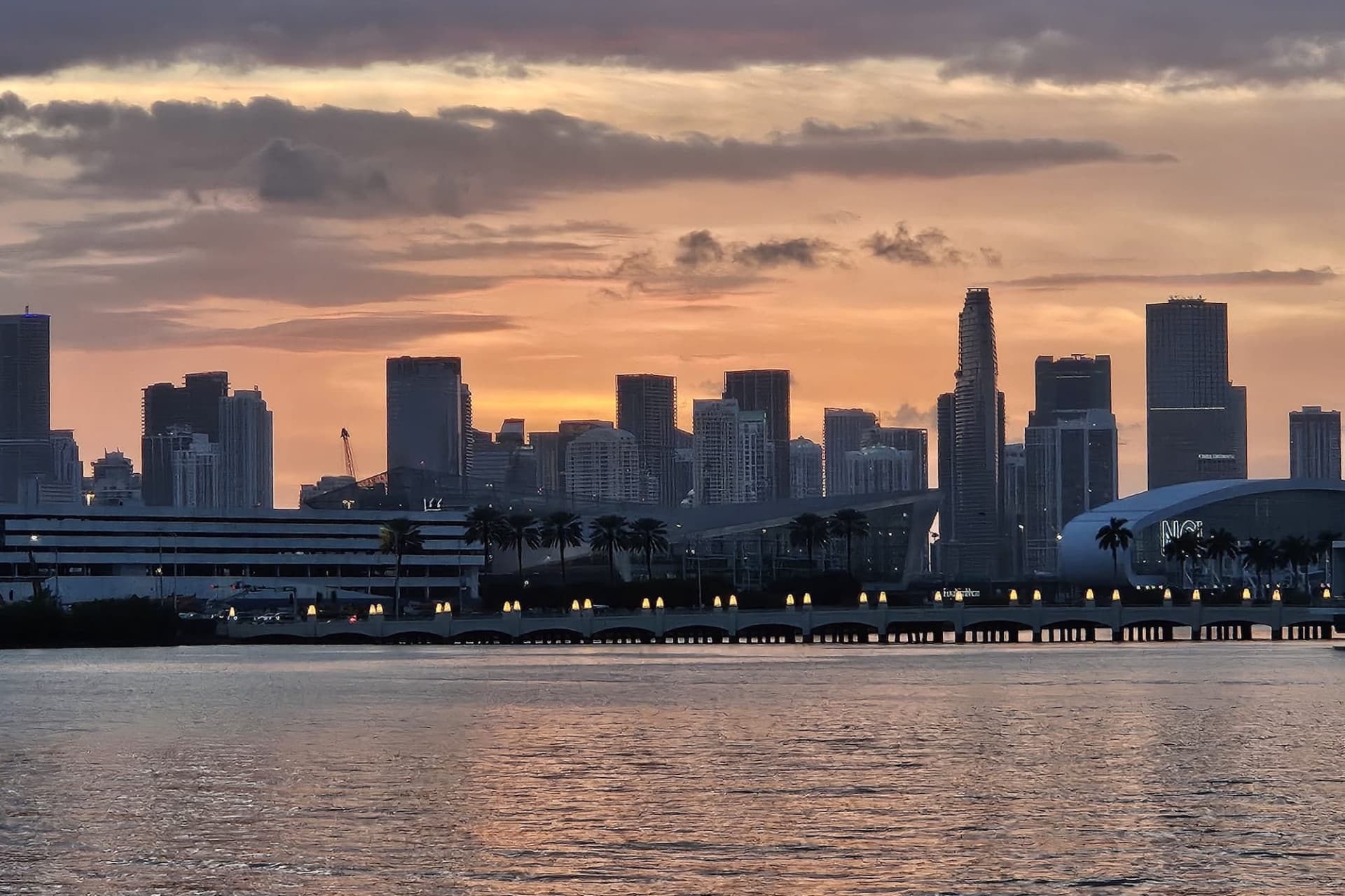 Miami Sunset Cruise of Biscayne Bay and Millionaires' Homes - სურათი 9