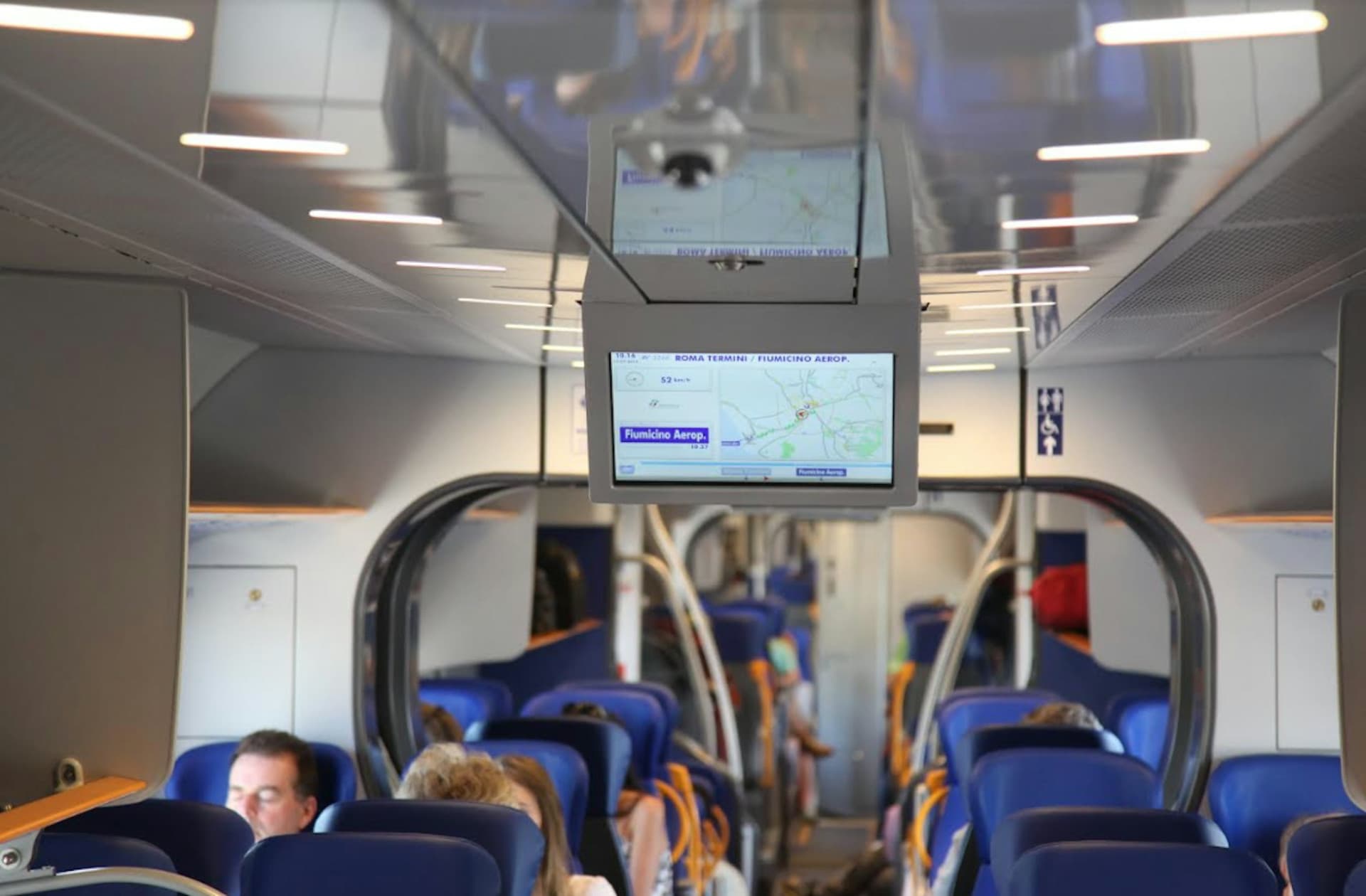 Fiumicino Airport: Leonardo Express Train Transfer To Rome Termini - სურათი 2
