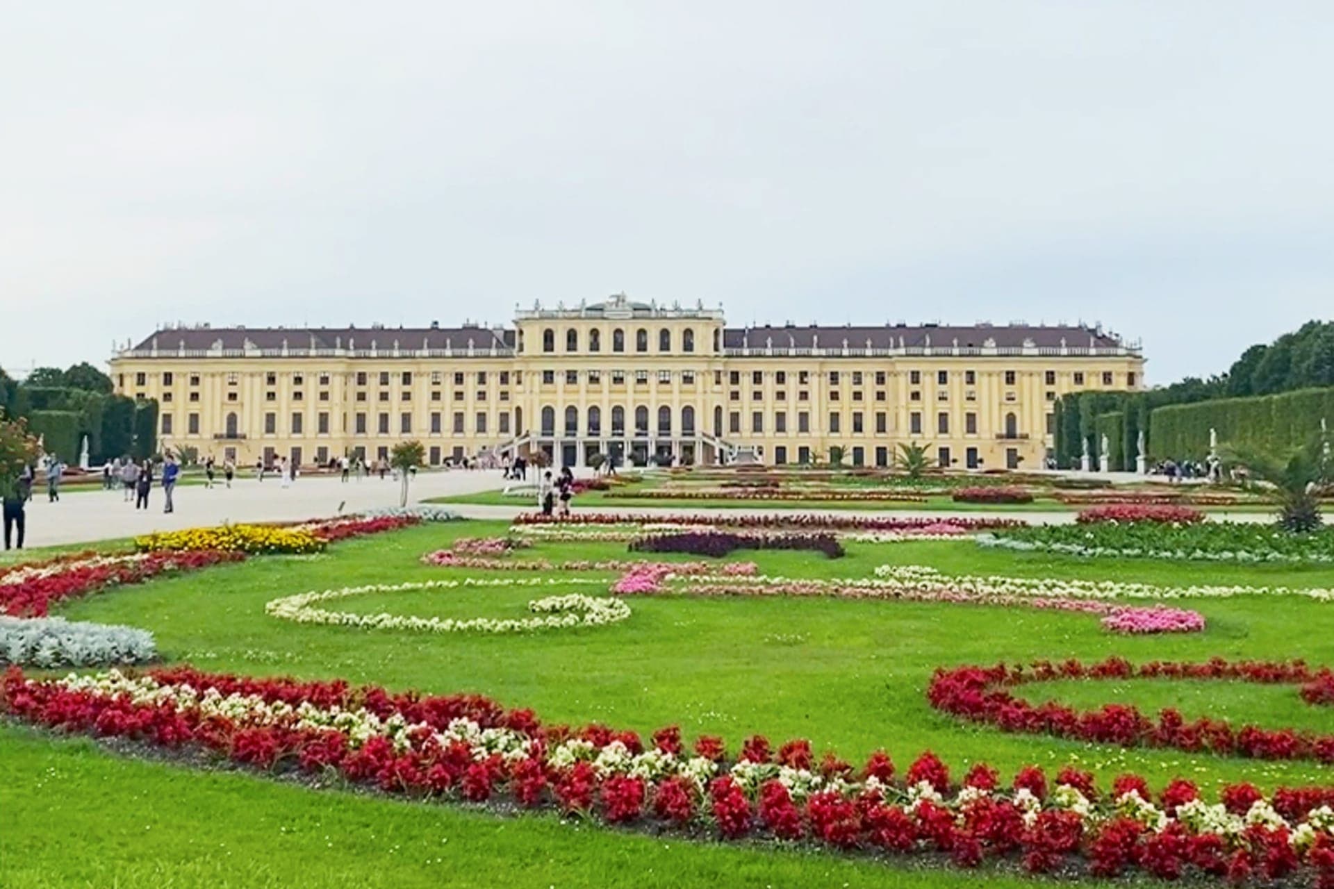 Schonbrunn Palace Gardens Walking Tour - სურათი 7