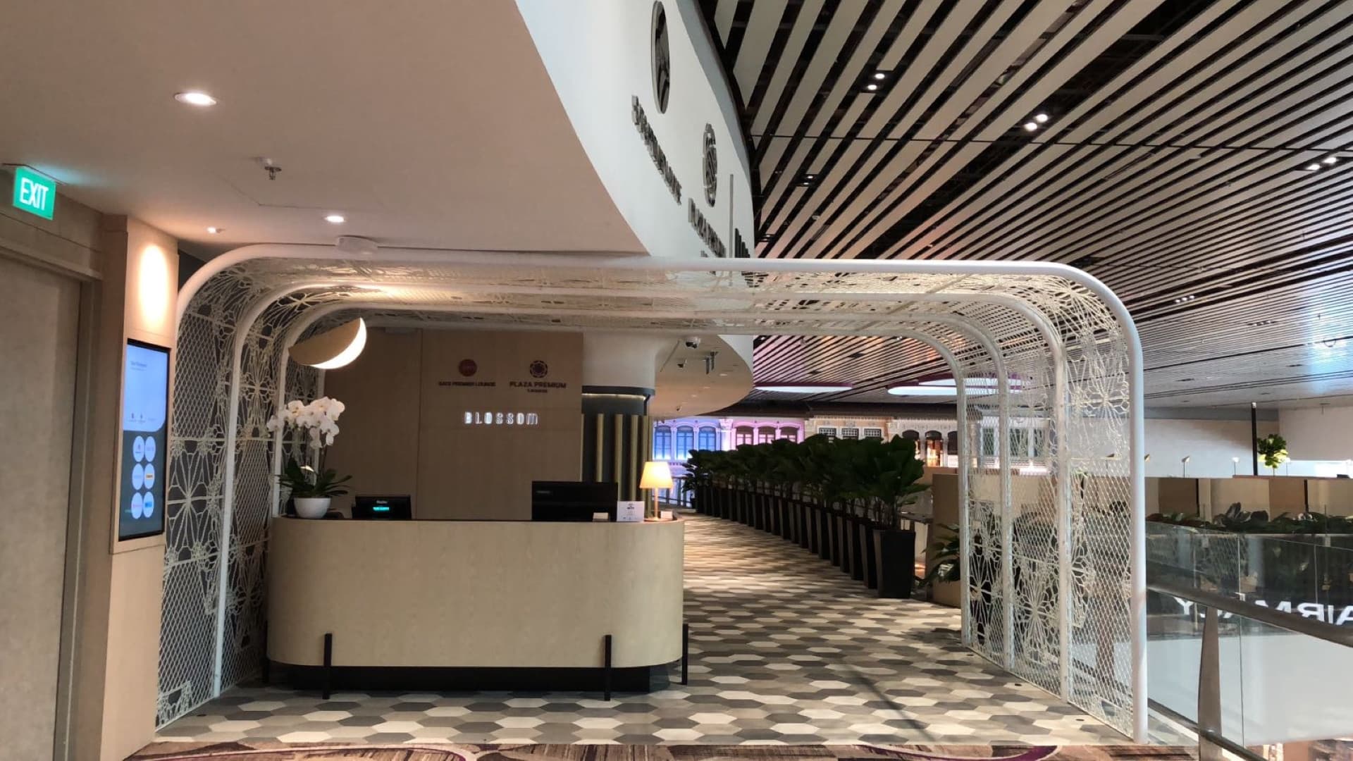 Blossom SATS & Plaza Premium Lounge - Singapore Changi Airport Terminal 4 - სურათი 5