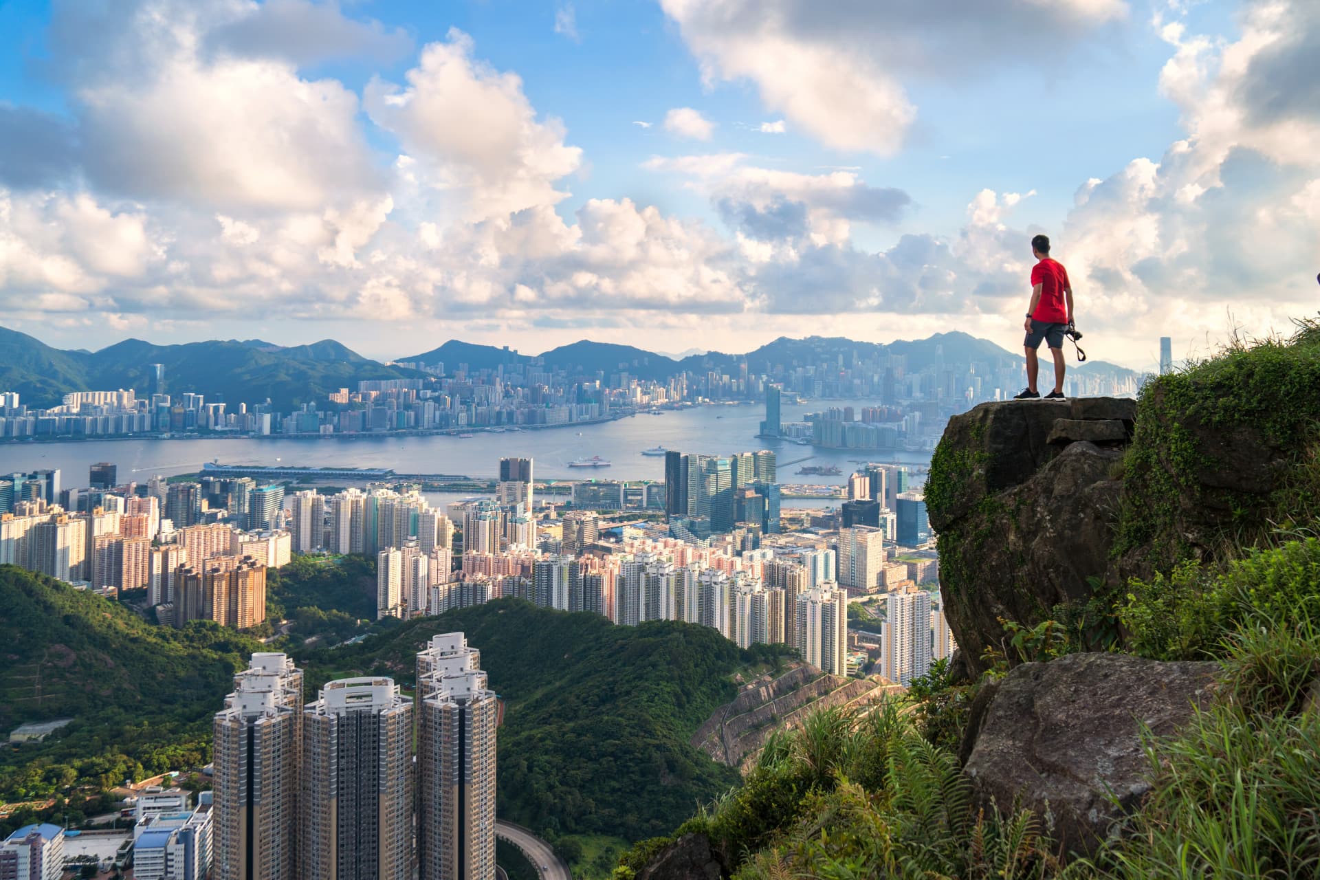 Professional Photo Shoot in Hong Kong - მთავარი სურათი