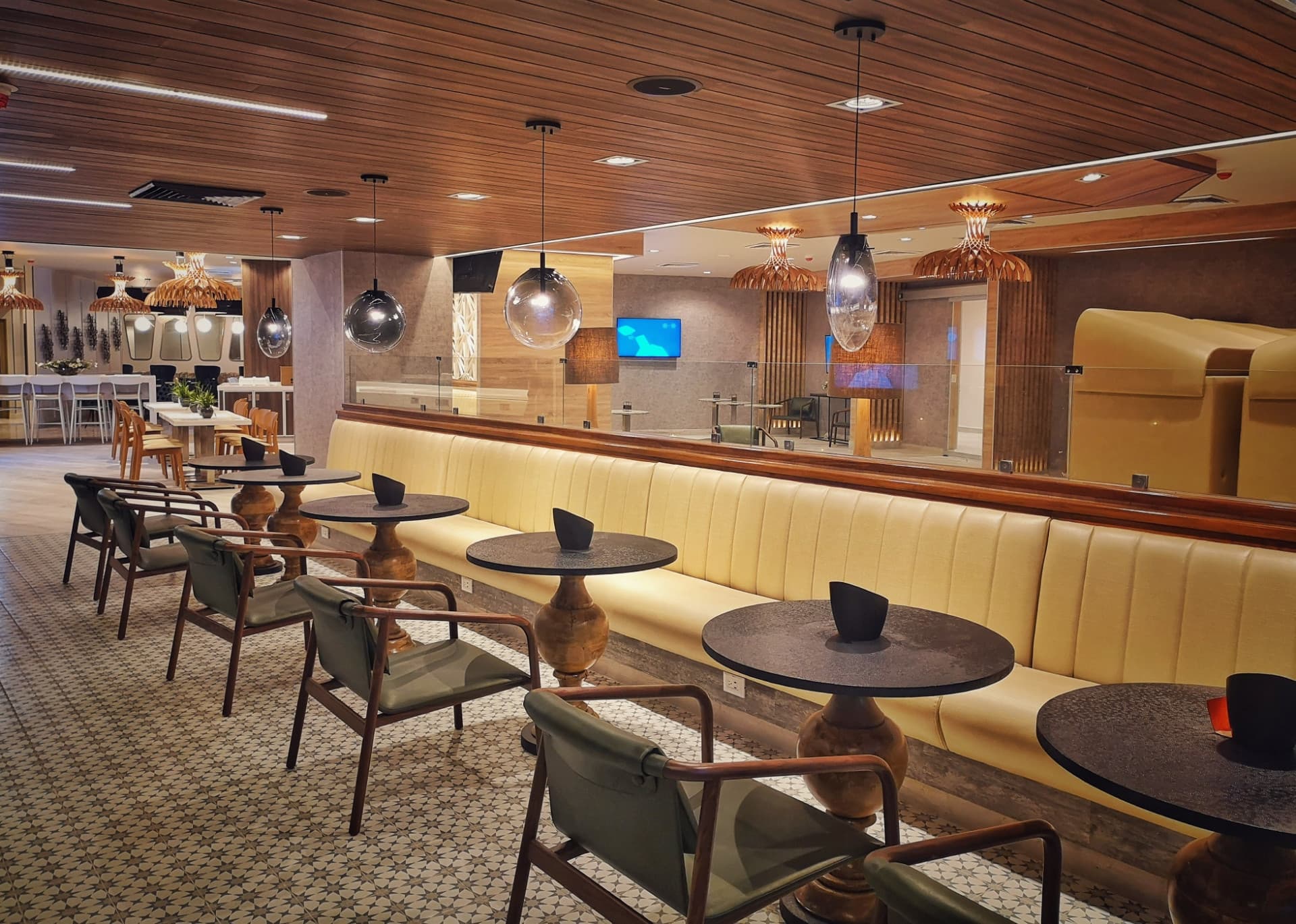 MERA Business Lounge - Cancun International Airport - სურათი 30