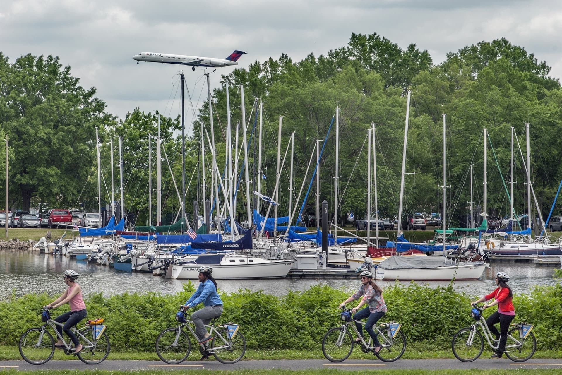 Washington DC Bike Rental at Old Town Alexandria - სურათი 3