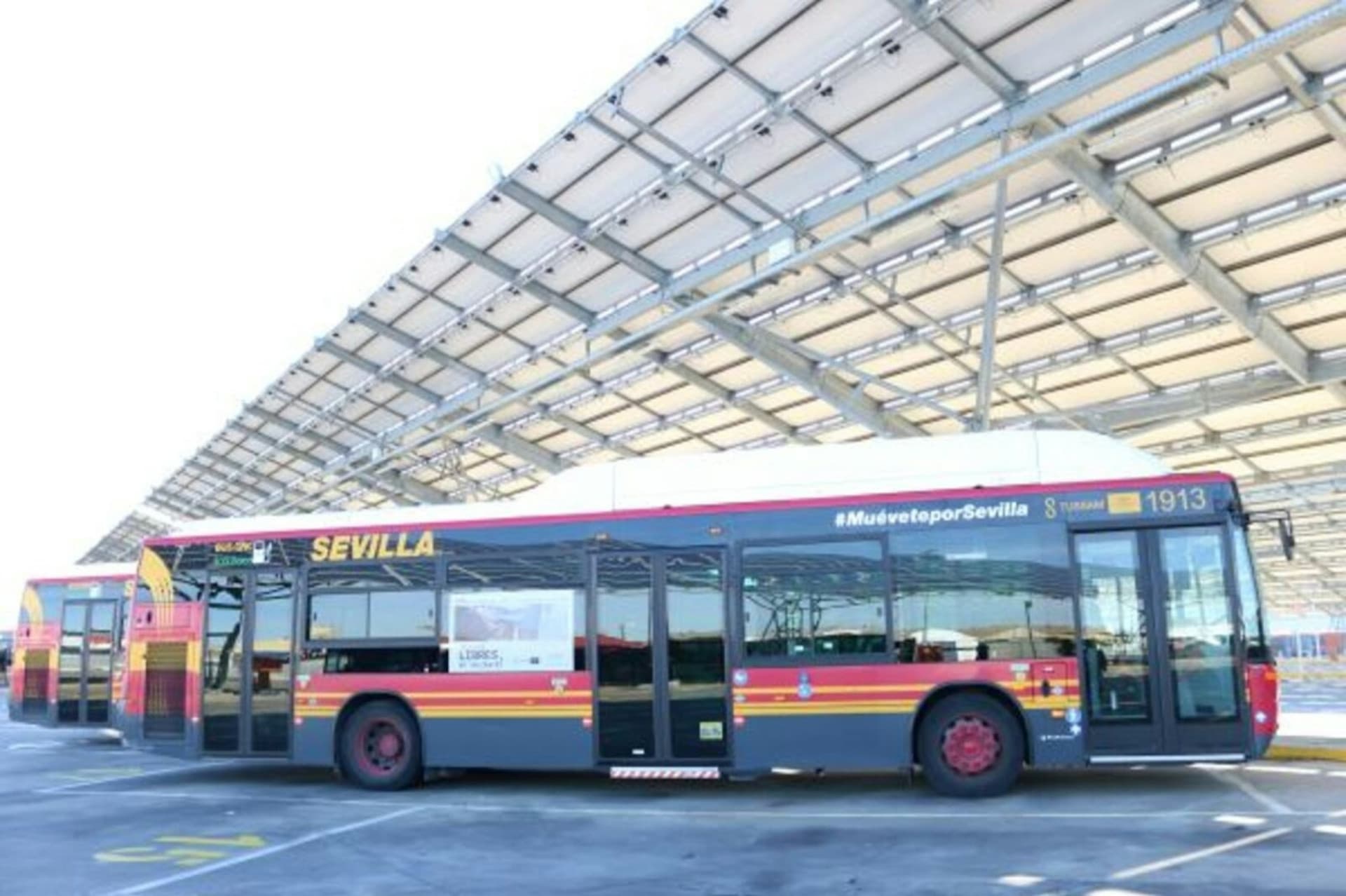 Seville: Airport Transfer Ticket to City Center - სურათი 7