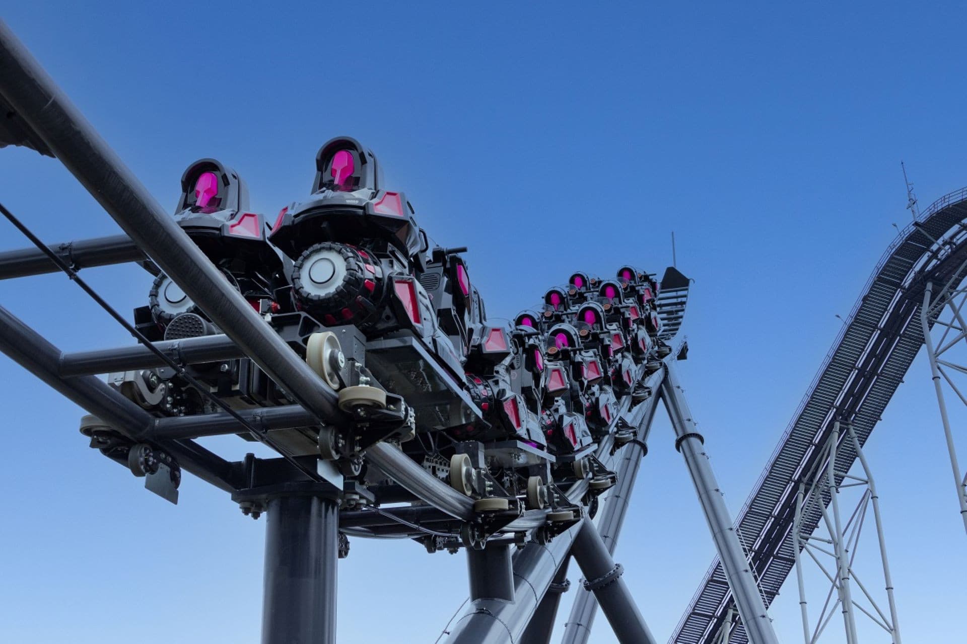 Fuji-Q Highland Pass - სურათი 15