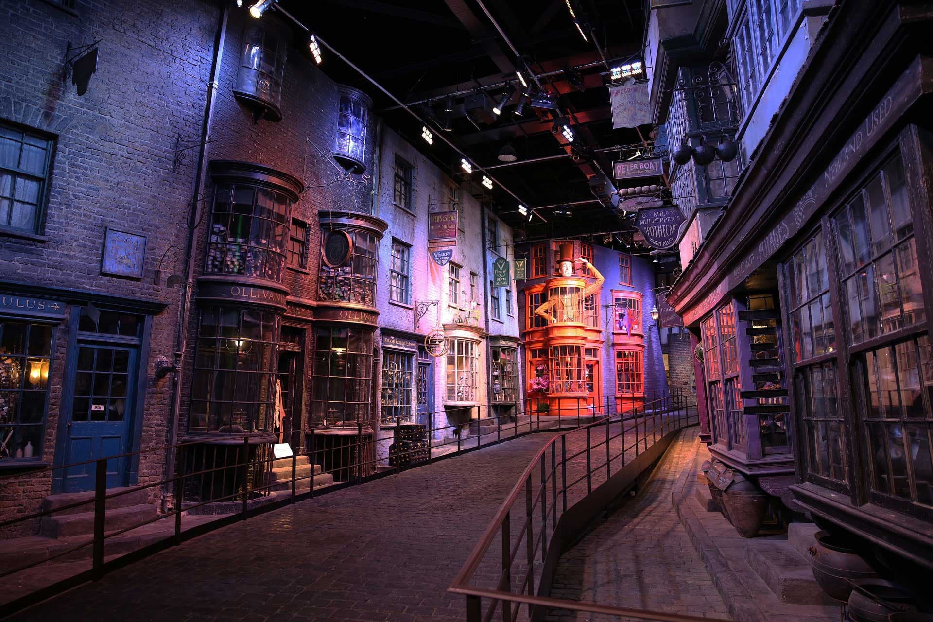 Warner Bros. Studio Tour London - The Making of Harry Potter Ticket with Round Trip Transfer - სურათი 6