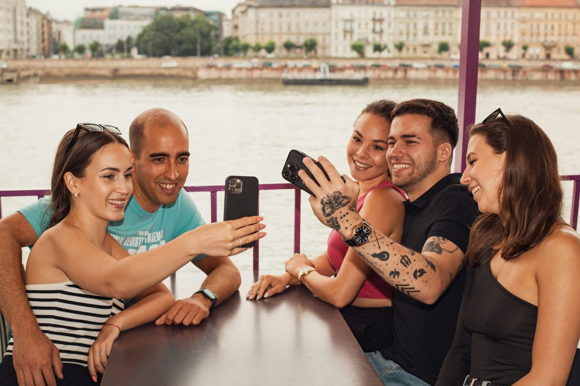 Downtown Budapest Sightseeing Cruise From Pest - სურათი 8