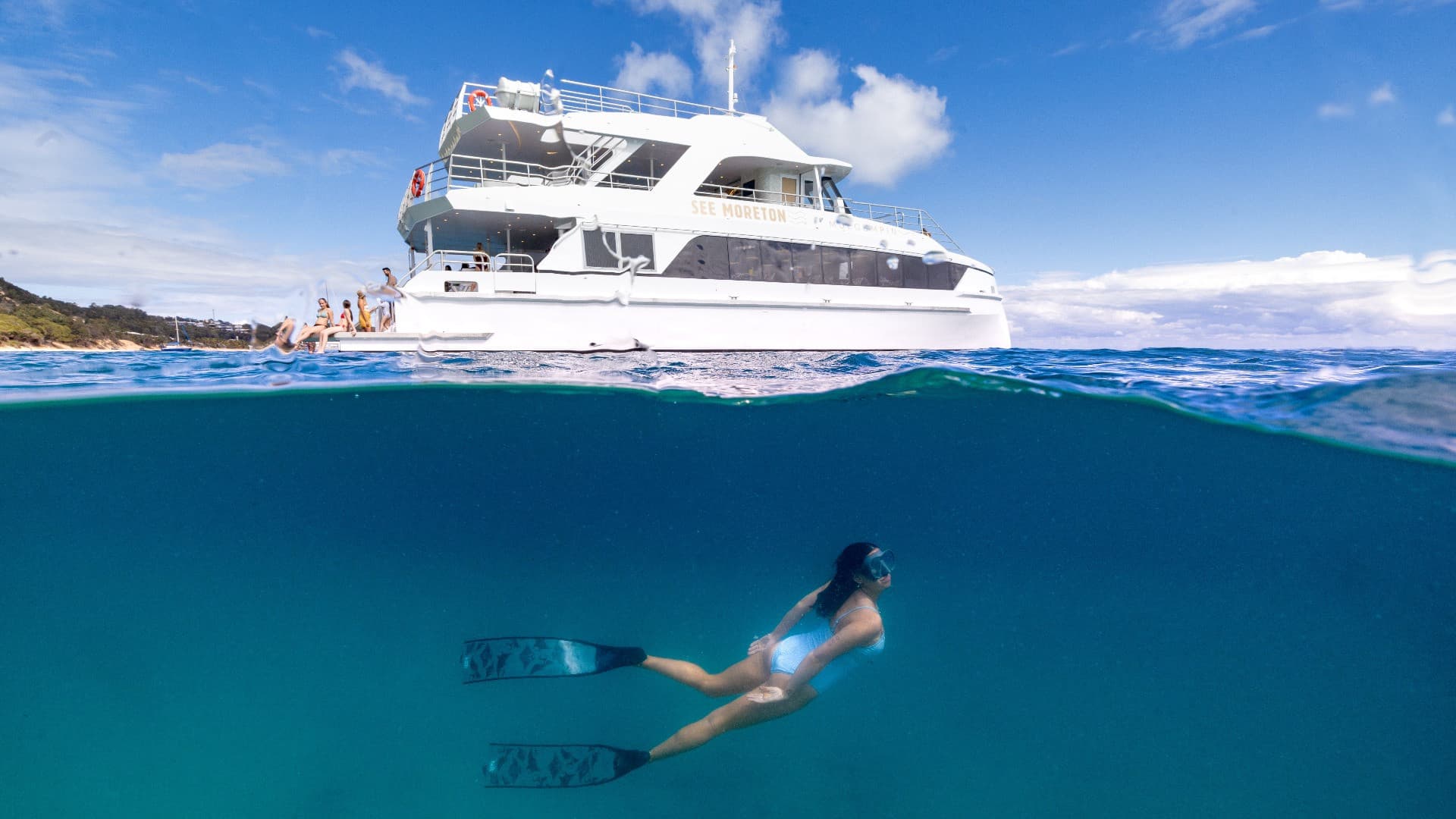Tangalooma Wrecks & Dolphin Cruise Optional Round transfer from Brisbane City and Gold Coast - სურათი 4