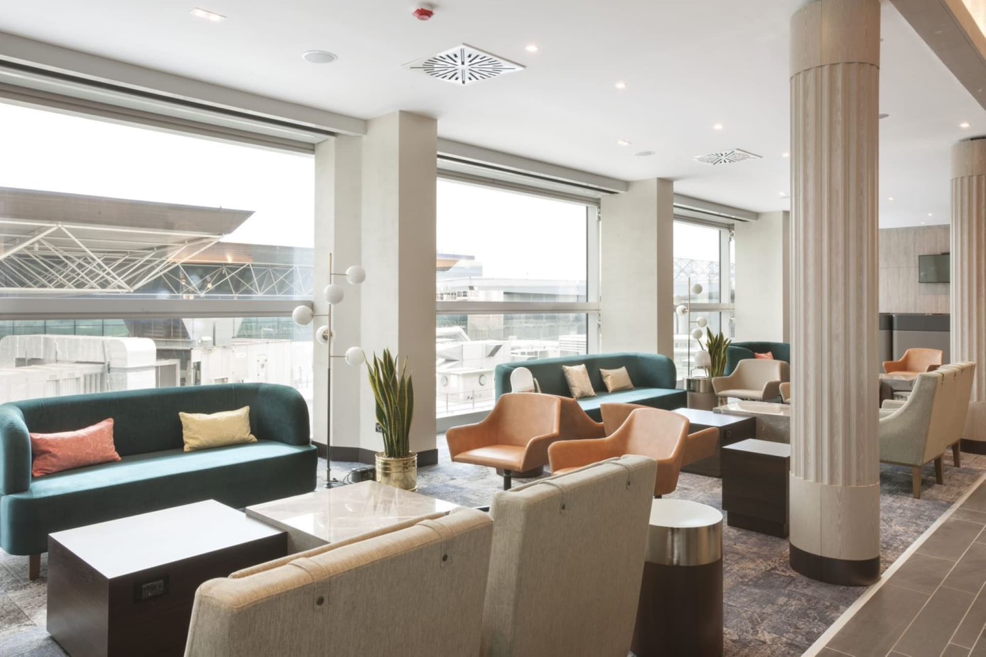 Plaza Premium Lounge - Leonardo da Vinci-Fiumicino Airport Terminal 3 - სურათი 5