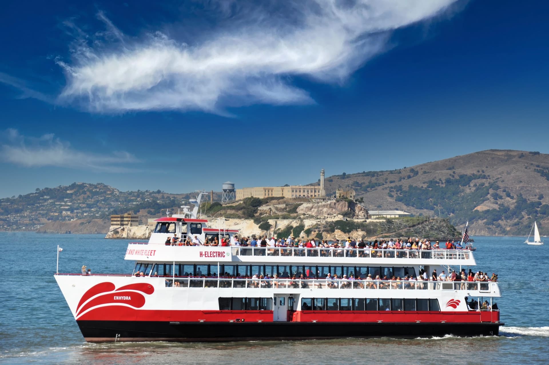 San Francisco Bay 2 Hour Sunset or Evening Sightseeing Boat Cruise by Red and White Fleet - სურათი 12