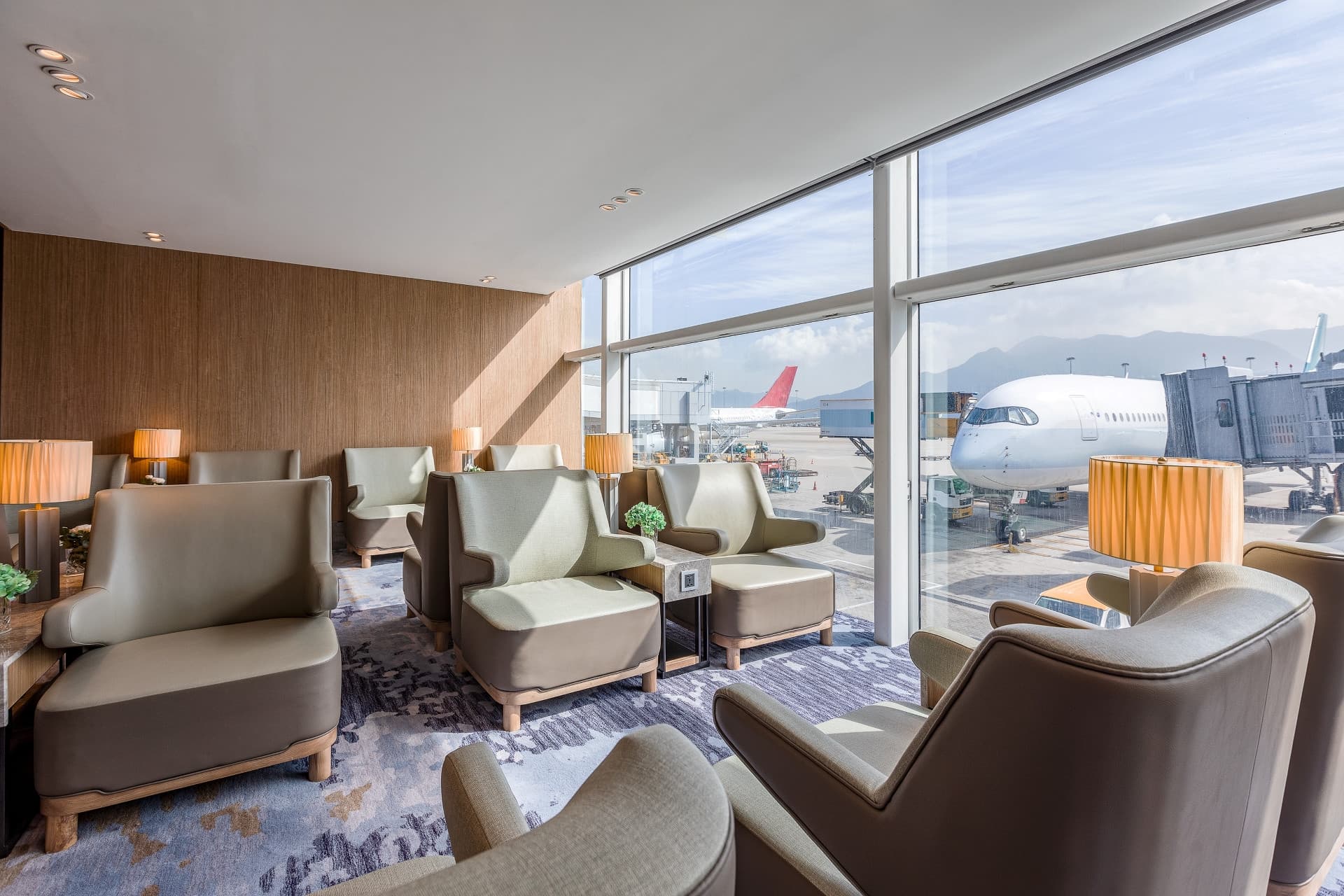 Plaza Premium Lounge - Hong Kong International Airport Terminal 1 - სურათი 3