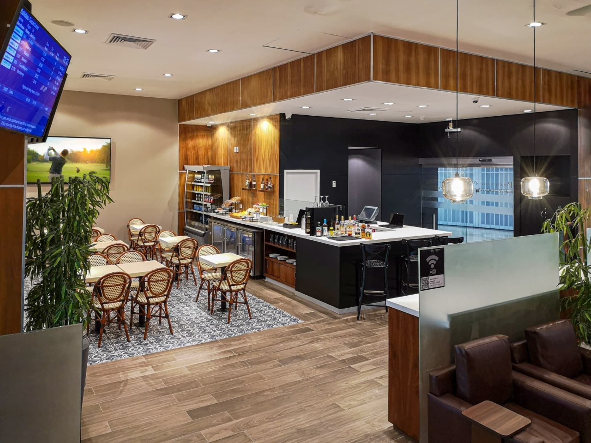 MERA Business Lounge - Cancun International Airport - სურათი 3