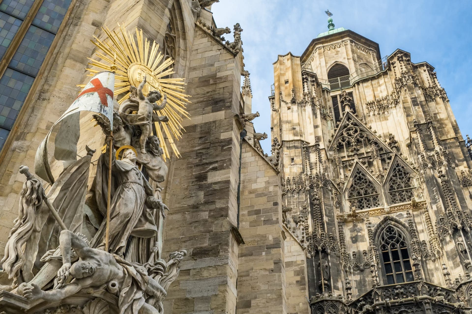Vienna Old Town, Hofburg Palace Courtyard, and St. Stephen's Cathedral Walking Tour - სურათი 25