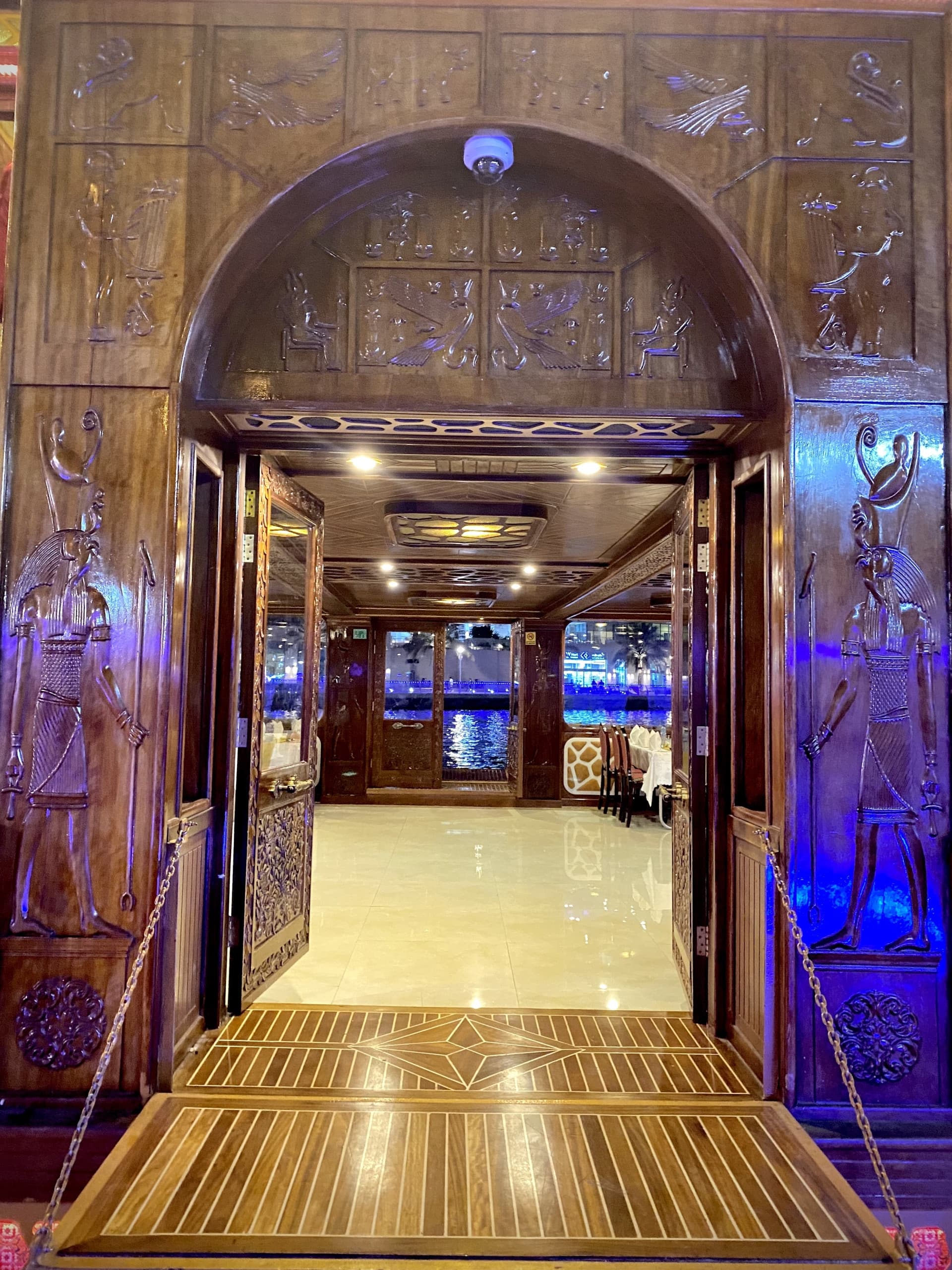Dubai Ocean Empress  Dinner Dhow Cruise - სურათი 7