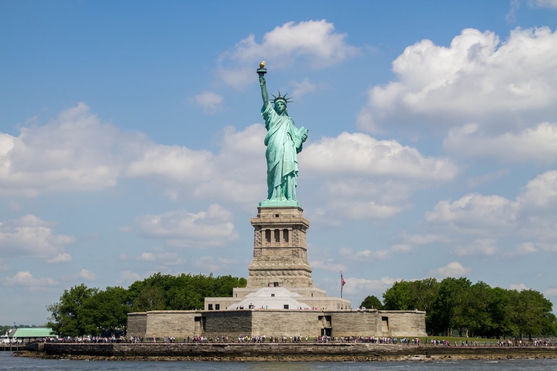 Circle Line Downtown "Liberty Super Express" Cruise (50 Minutes): Reserved Straight-to-Board Ticket - სურათი 2