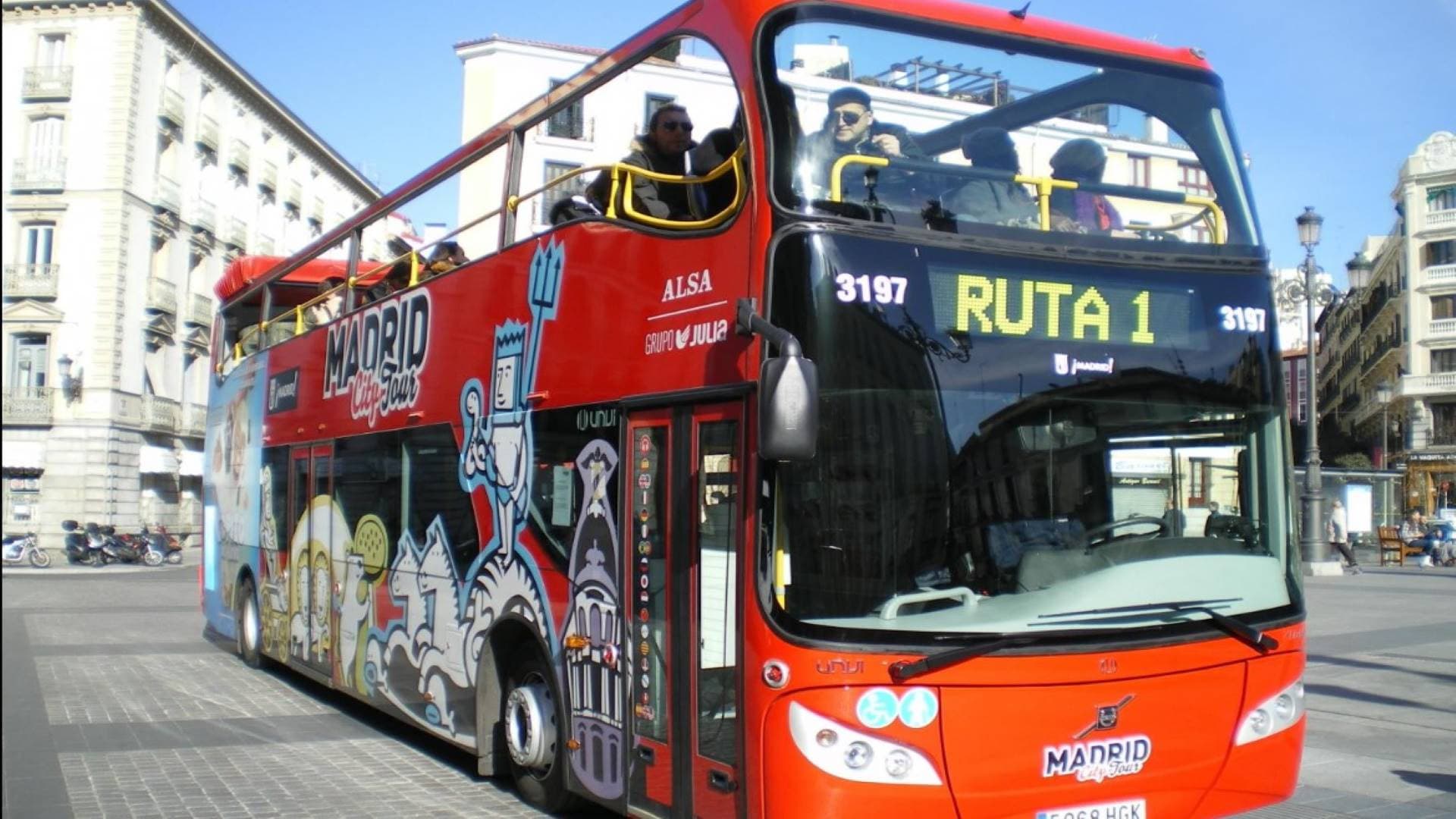 Madrid City Tour - Hop on Hop off Bus Tour - სურათი 2