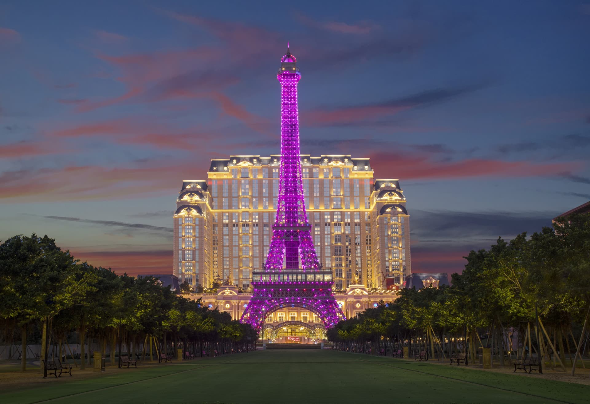 The Parisian Macao Eiffel Tower Observation Deck - სურათი 2