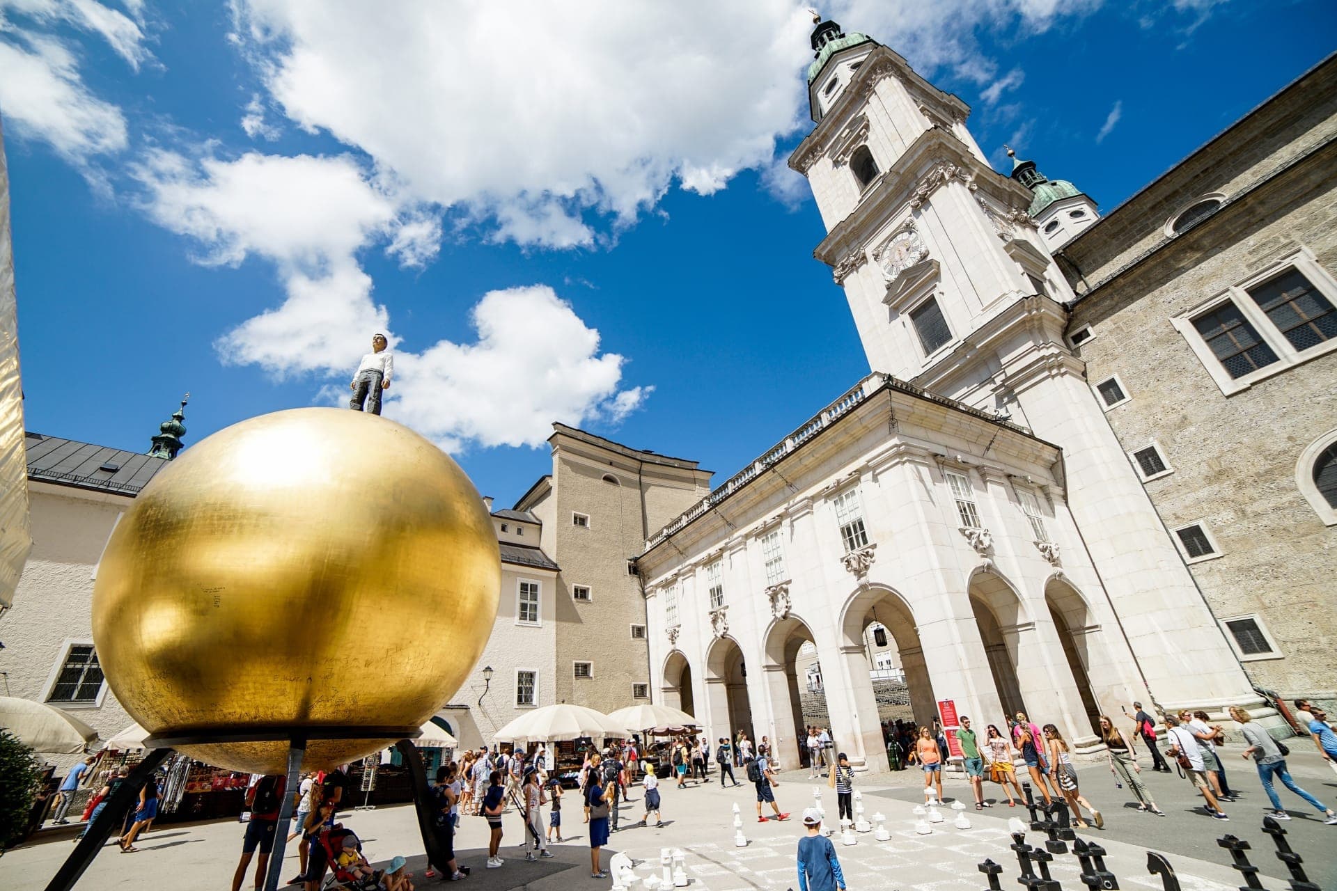 Salzburg Old Town, Mozart, and Mirabell Gardens Walking Tour - სურათი 19