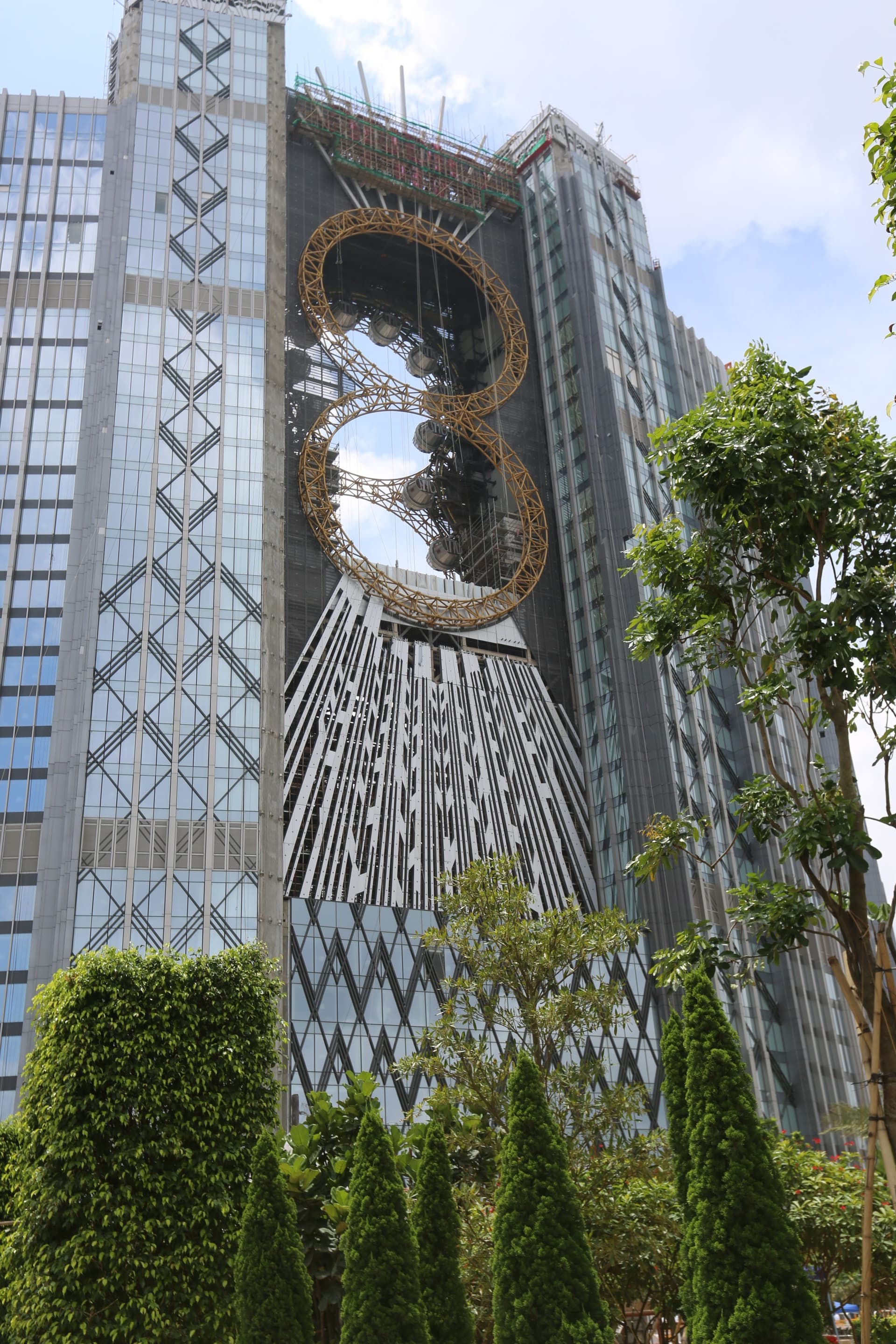 Studio City Macau Golden Reel Ferris Wheel - სურათი 14