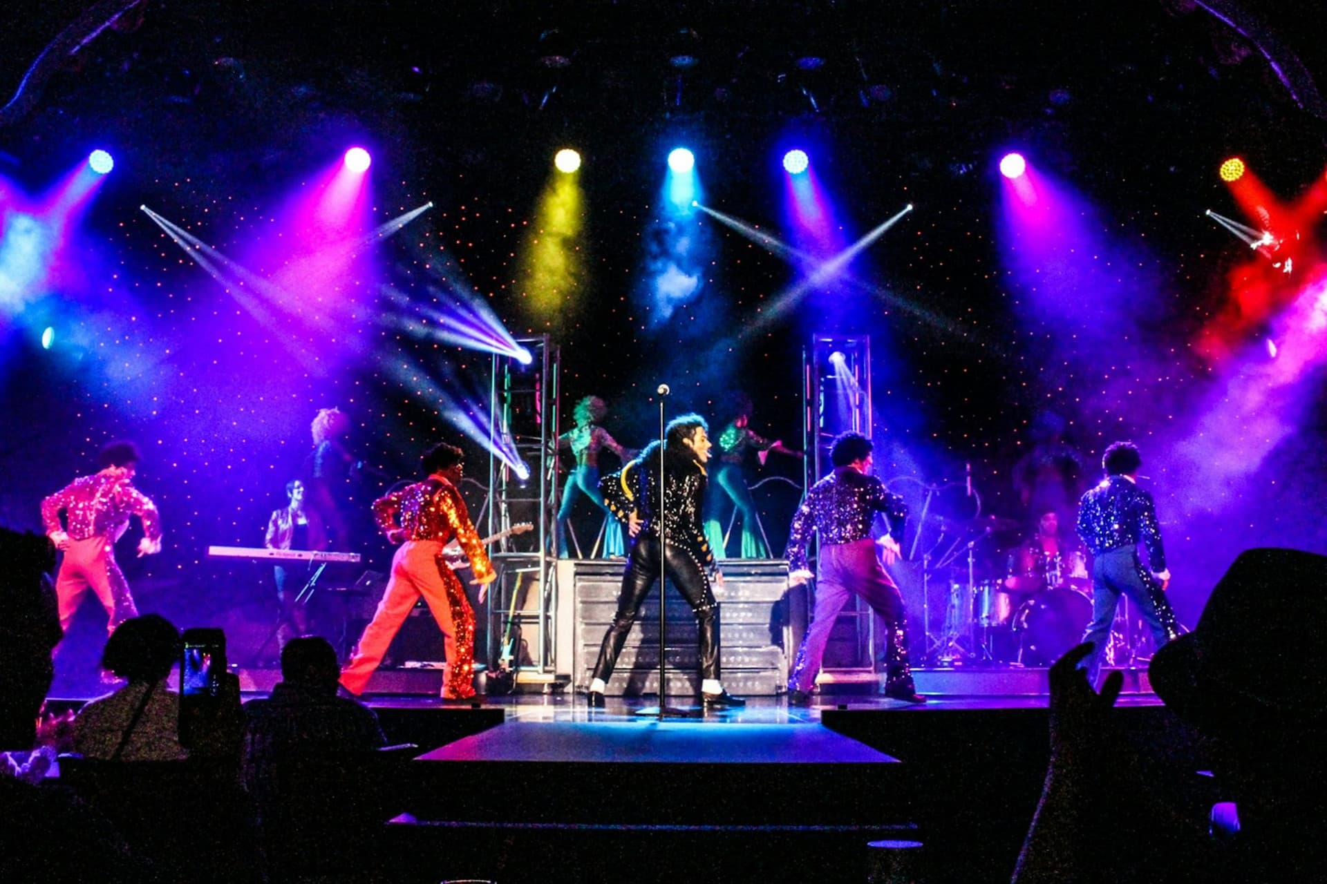 Harrah's Las Vegas: MJ(Michael Jackson) Live Show - სურათი 2