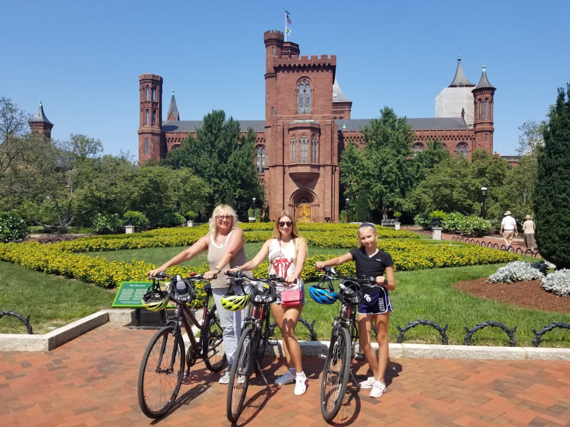 Washington DC Bike Rental at National Mall - სურათი 4