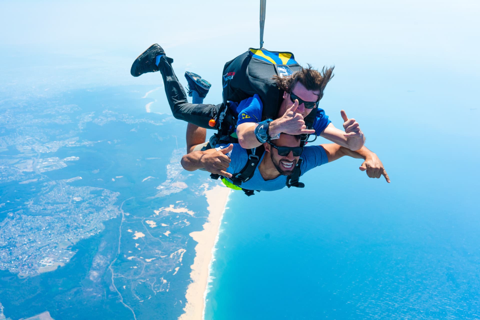 Tandem Skydiving Experience Newcastle Sydney - მთავარი სურათი