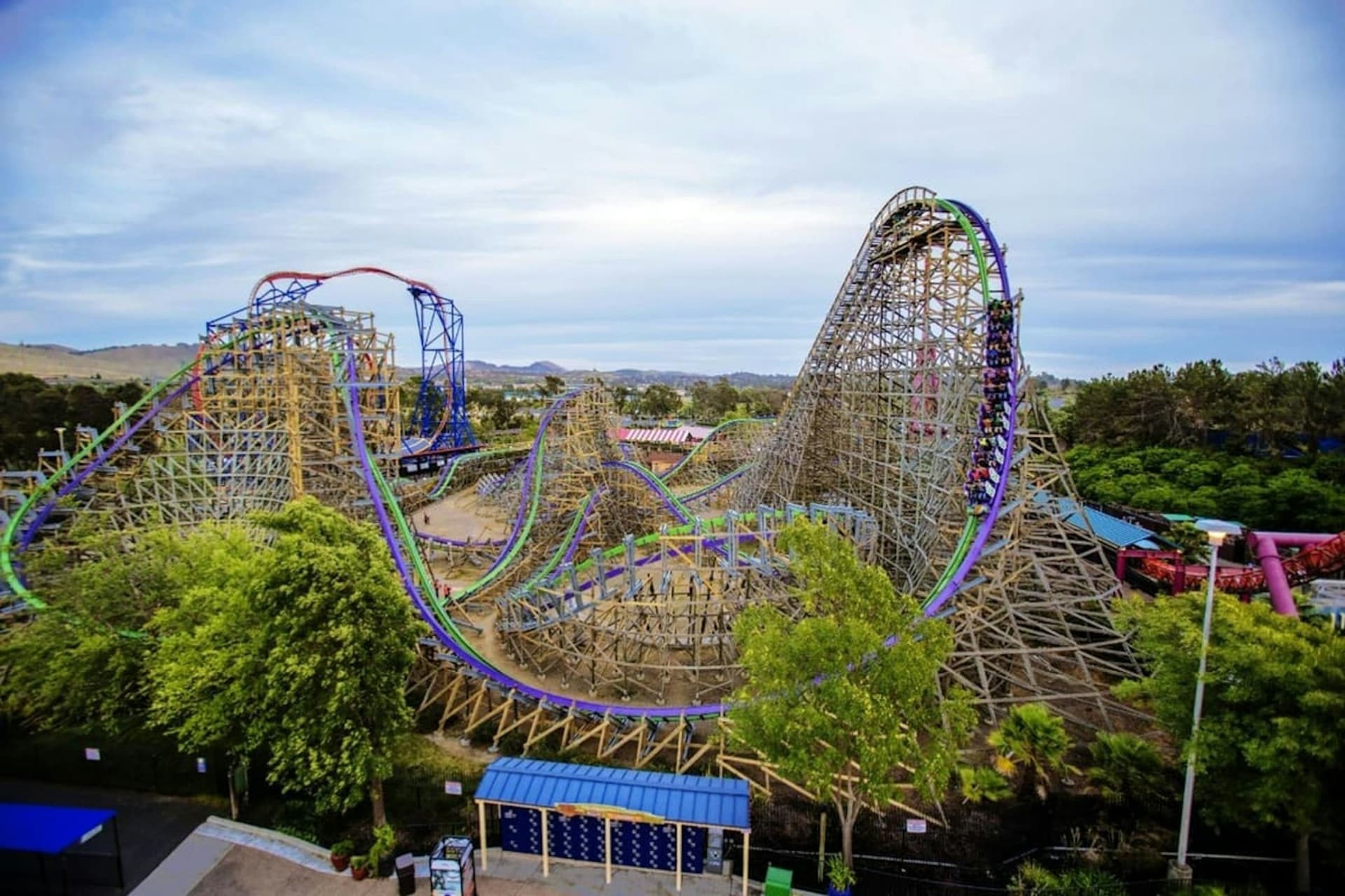 Six Flags Discovery Kingdom Ticket - სურათი 3