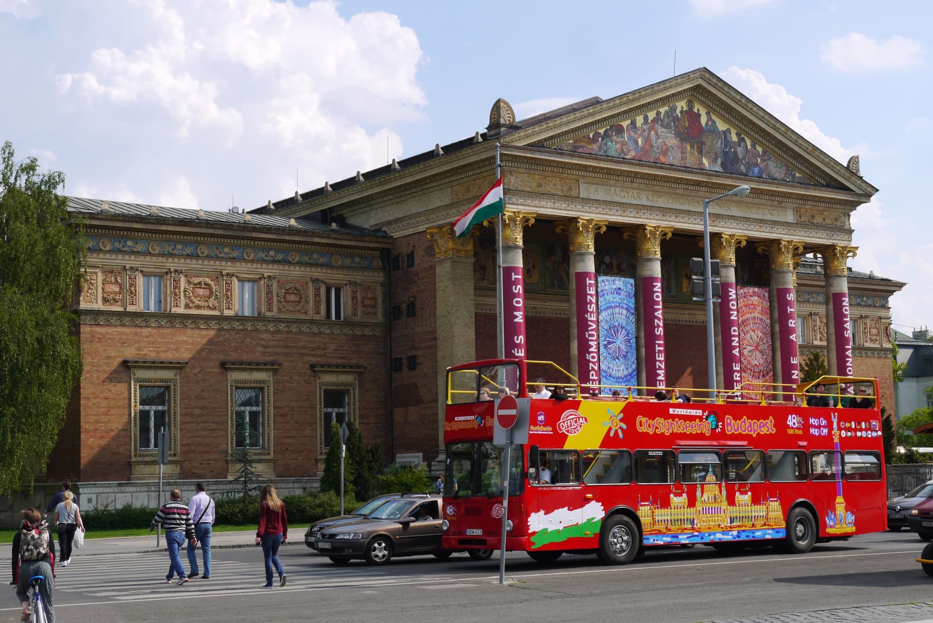 City Sightseeing Budapest Hop-on Hop-off Bus Tour - სურათი 3