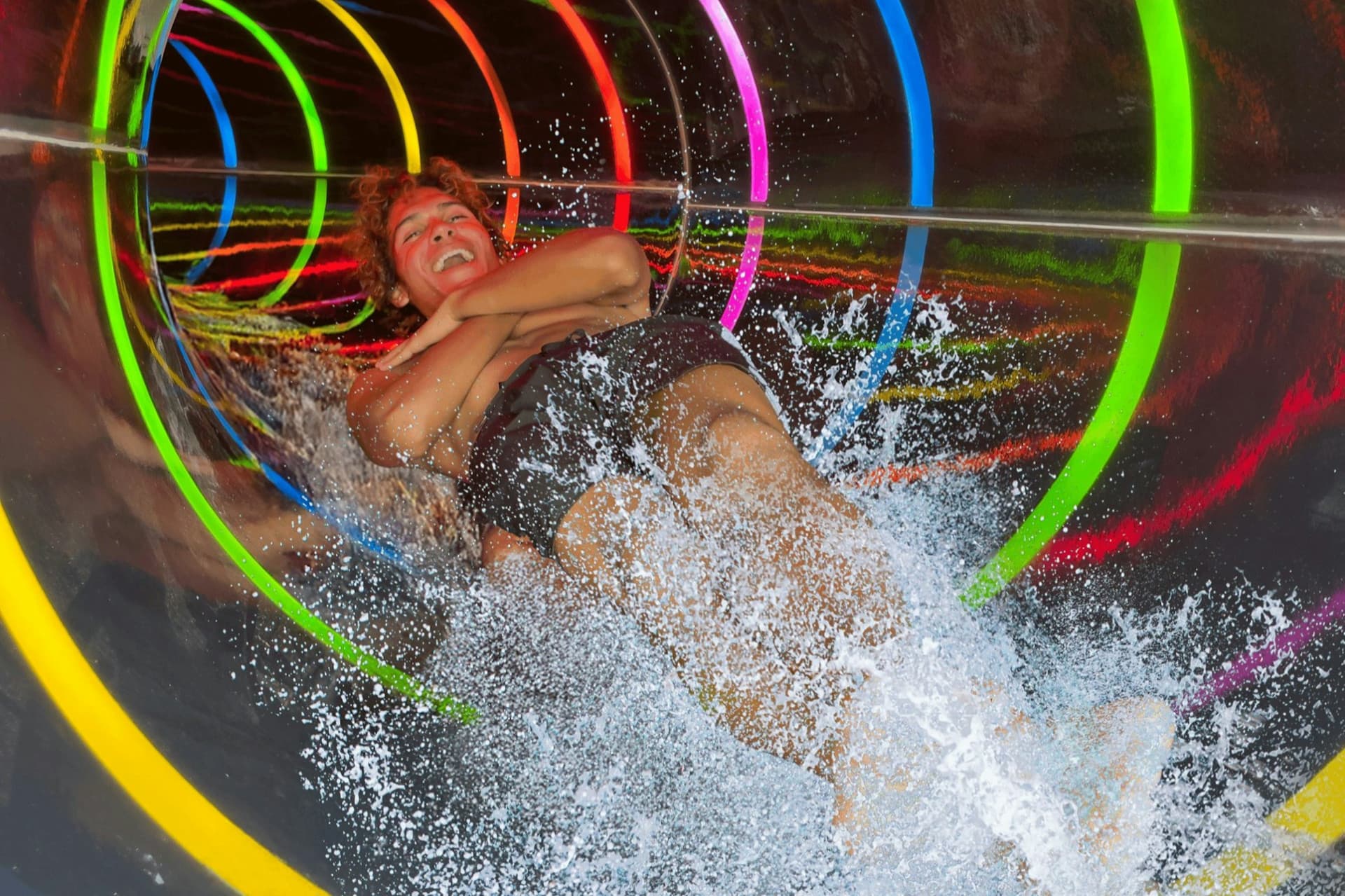 Hawaii: Wet 'n' Wild Ticket + Transportation from Waikiki - სურათი 3