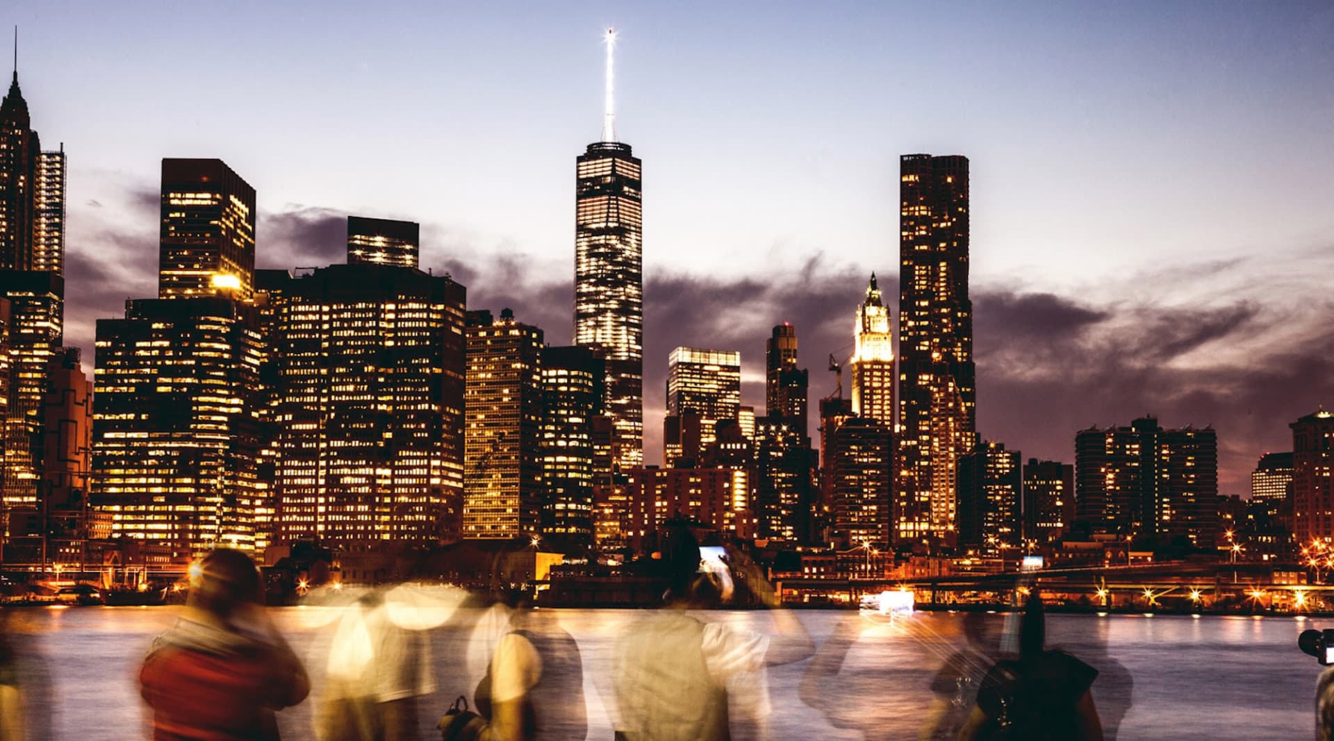 Circle Line "NYC Harbor Lights" Evening Cruise (2 hours): Reserved Straight-to-Board Ticket - სურათი 4