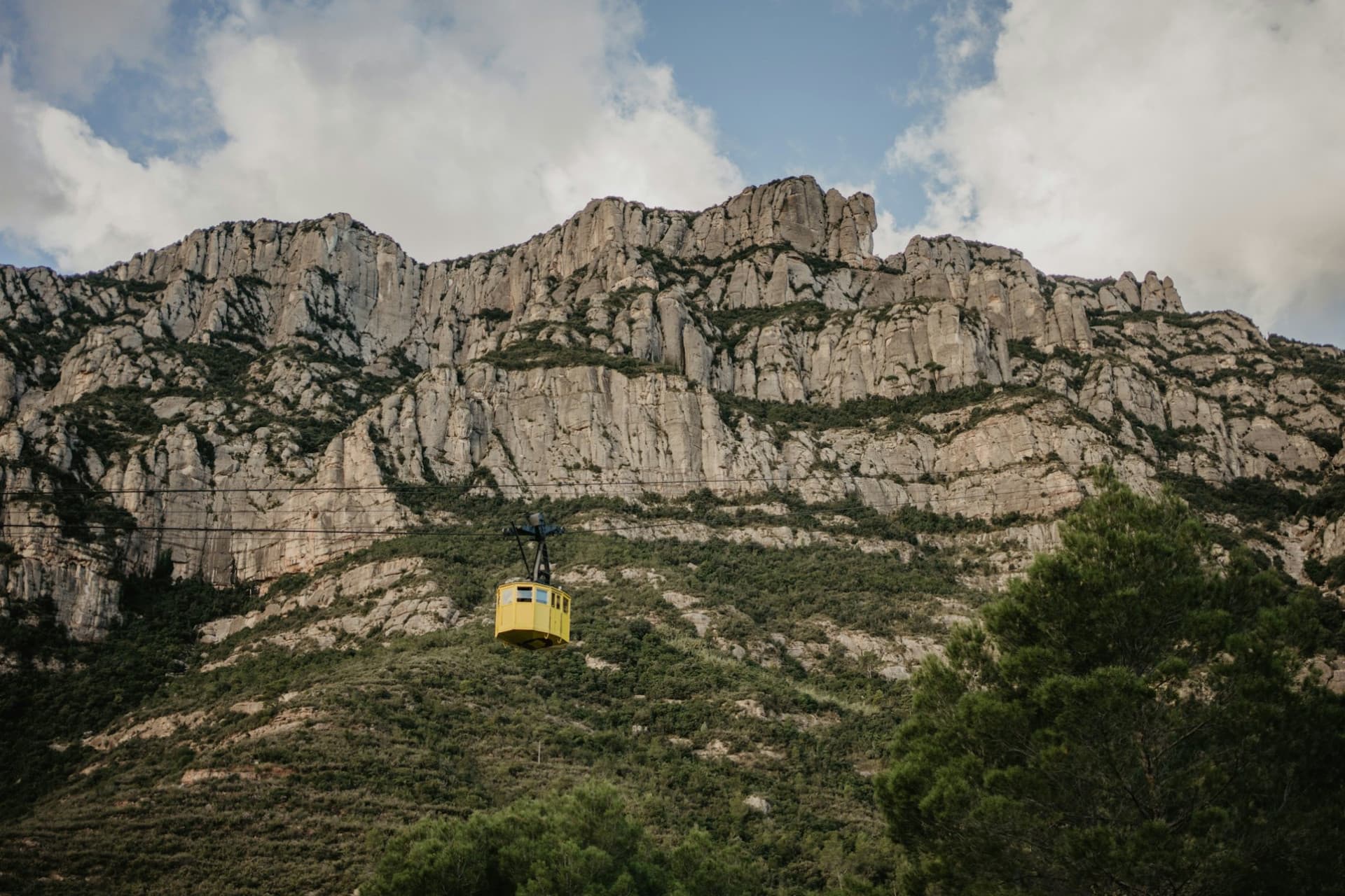 Montserrat Cable Car Ticket - მთავარი სურათი