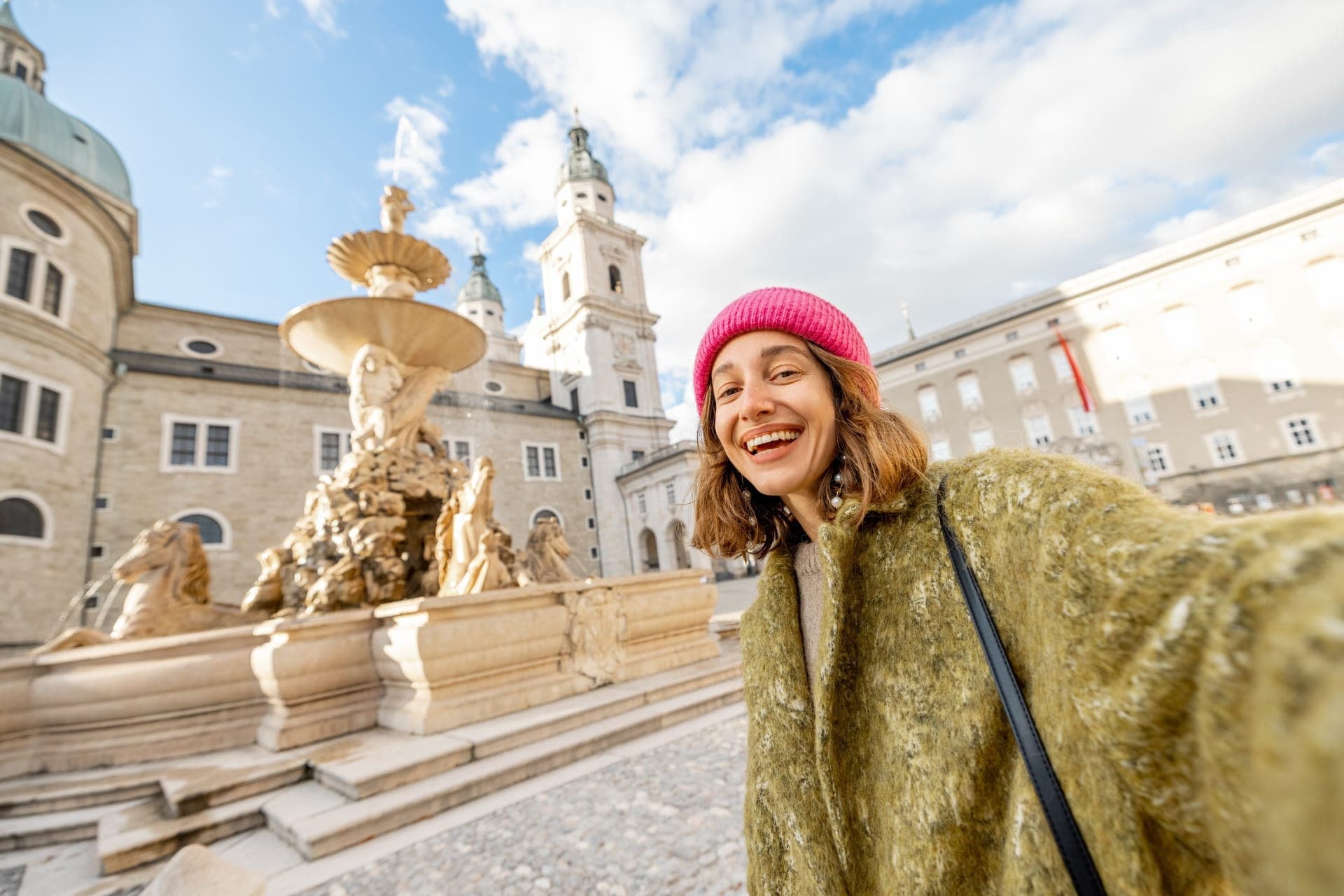 Salzburg Old Town, Mozart, and Mirabell Gardens Walking Tour - სურათი 11