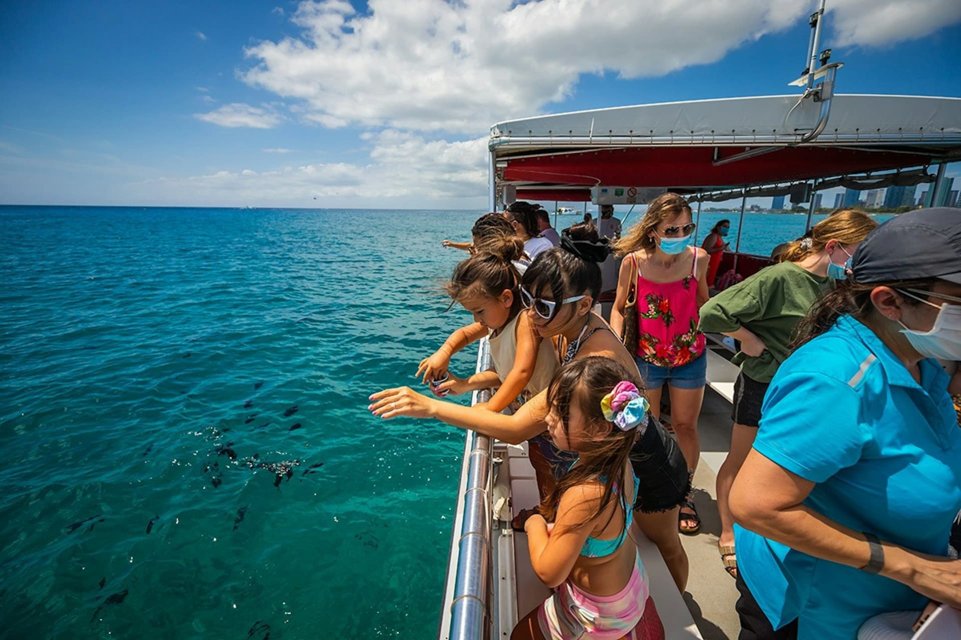 Waikiki: Daytime Glass Bottom Boat Tour - სურათი 5