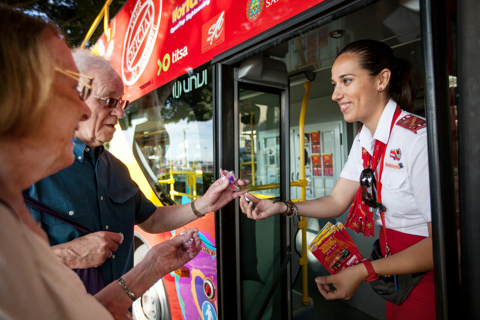 City Sightseeing Santa Cruz de Tenerife Hop-on Hop-off Bus Tour - სურათი 4