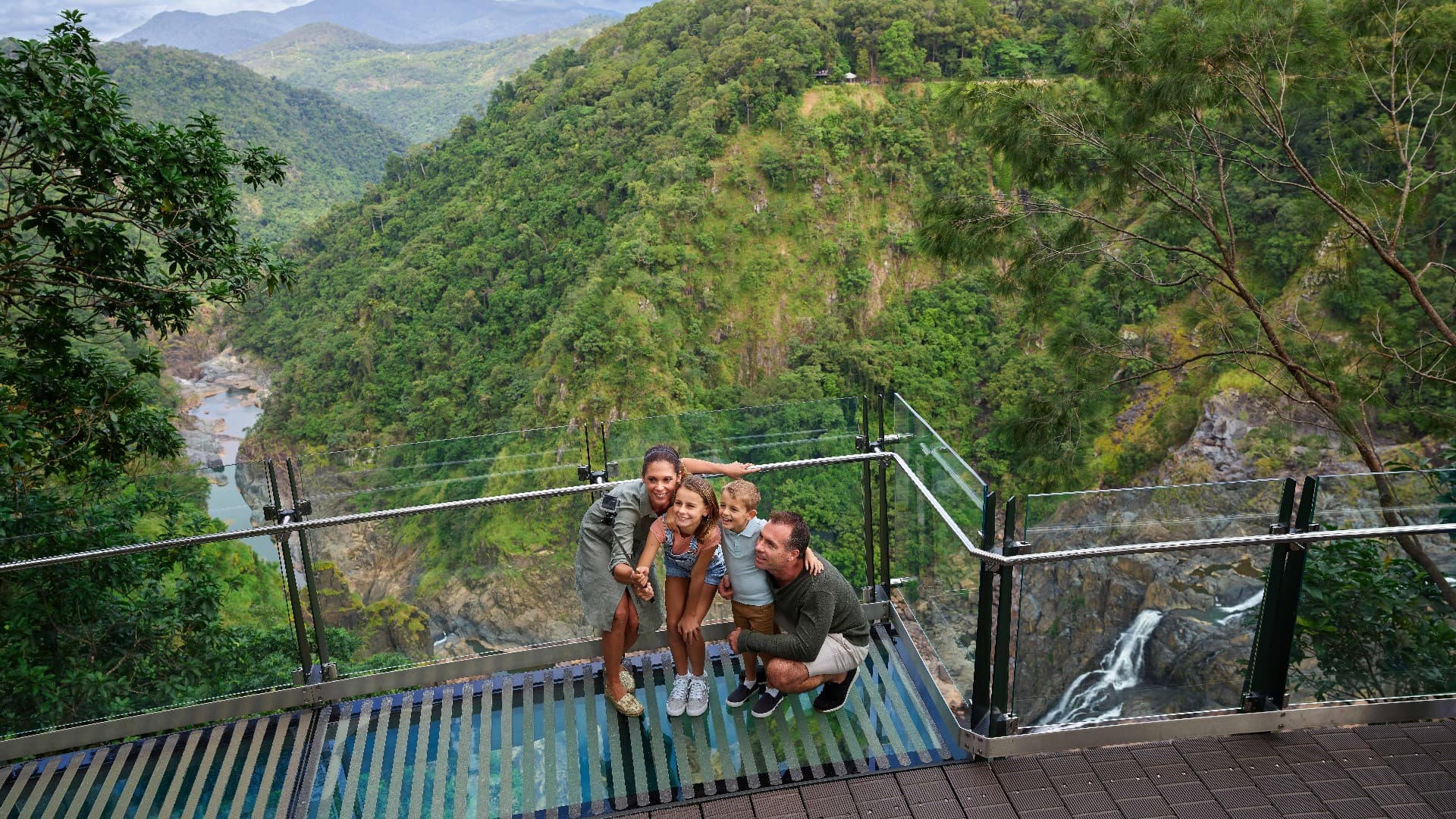 Skyrail Rainforest Cableway with Optional Kuranda Scenic Train Ticket and Hotel Pick-Up - სურათი 5