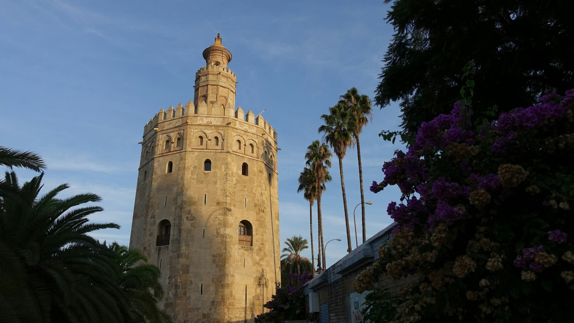 Seville: Sightseeing Cruise from Torre Del Oro - სურათი 5
