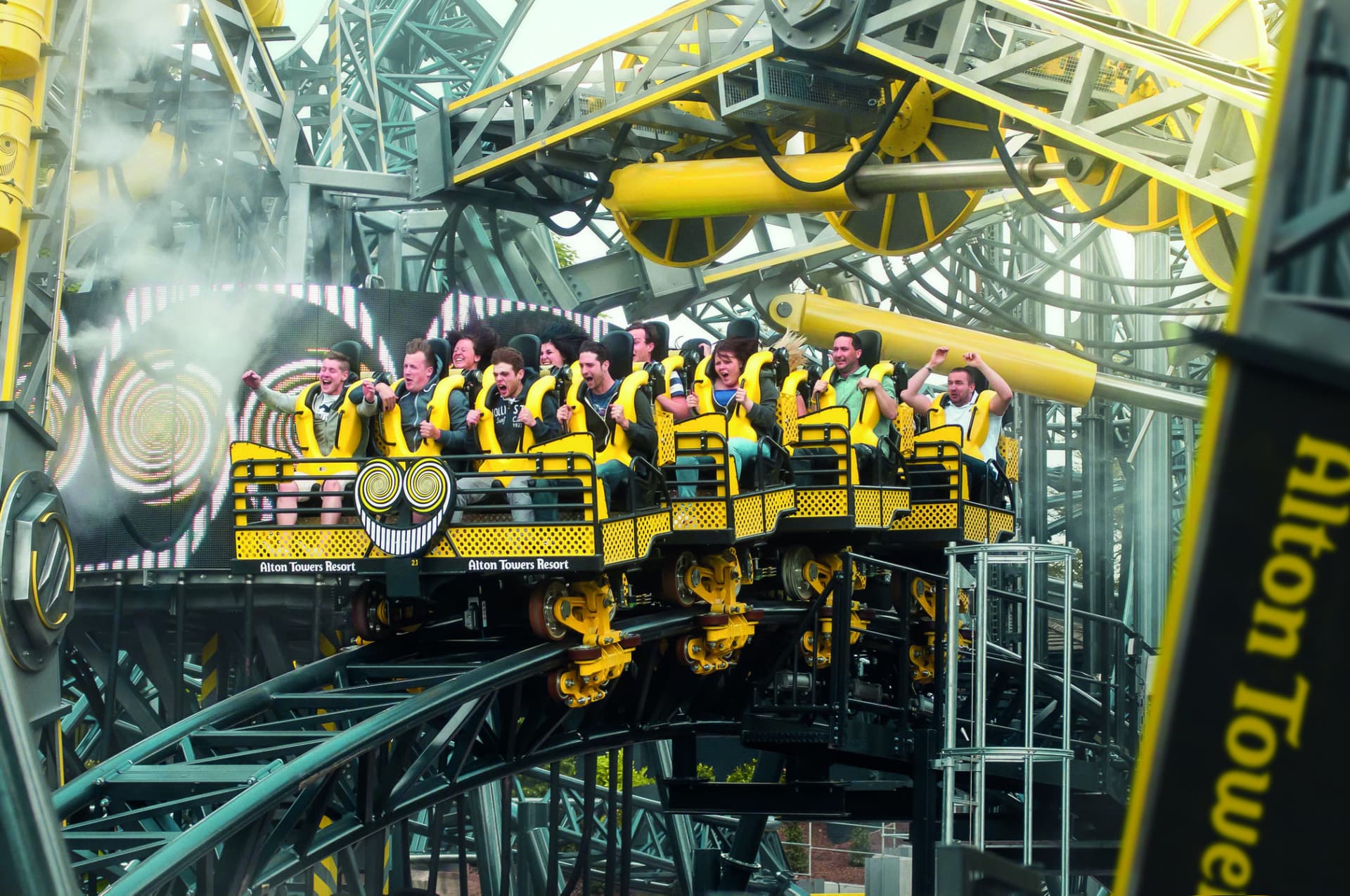 Alton Towers Ticket - სურათი 7