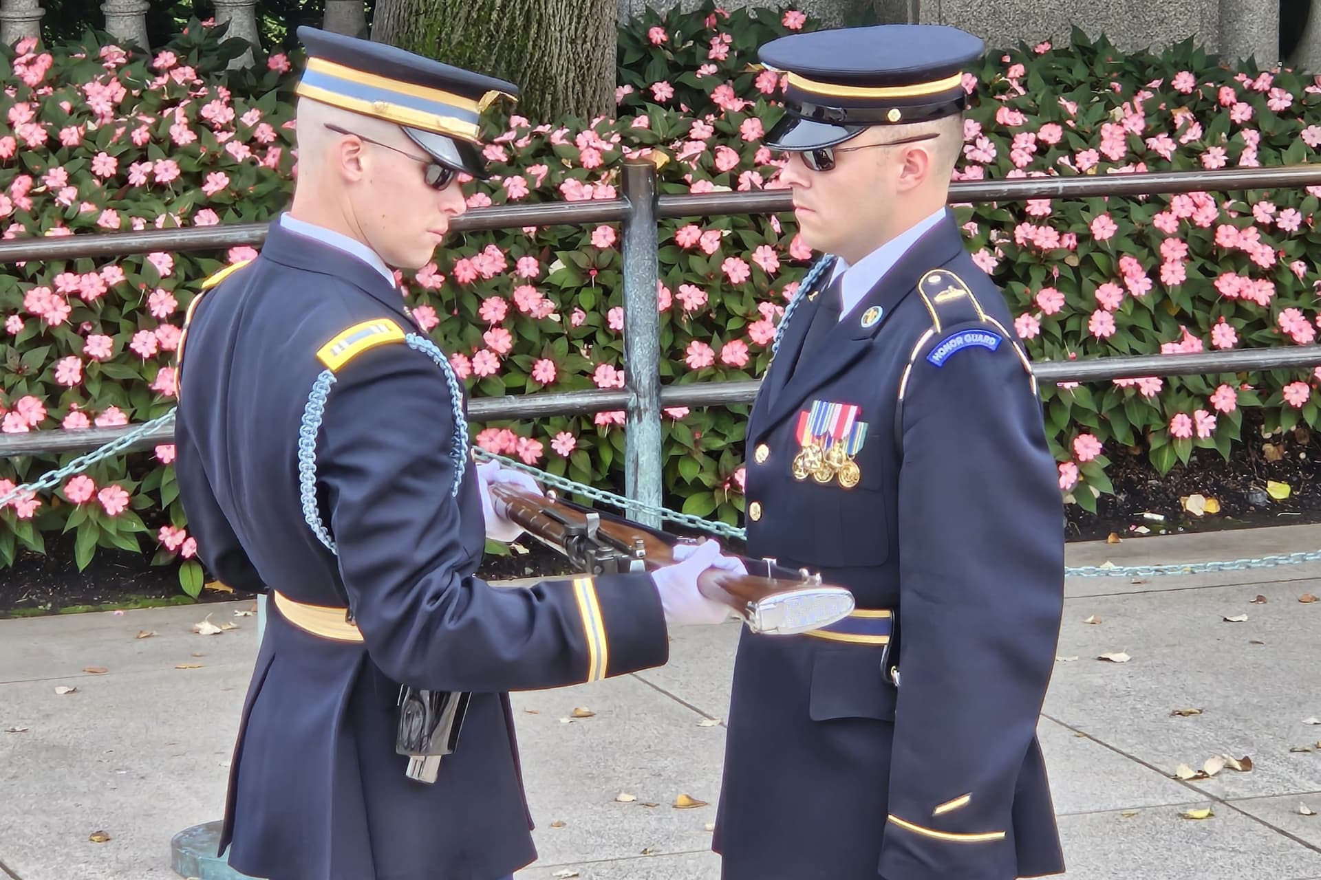 Arlington Cemetery Guided Tour with Changing of the Guard - მთავარი სურათი