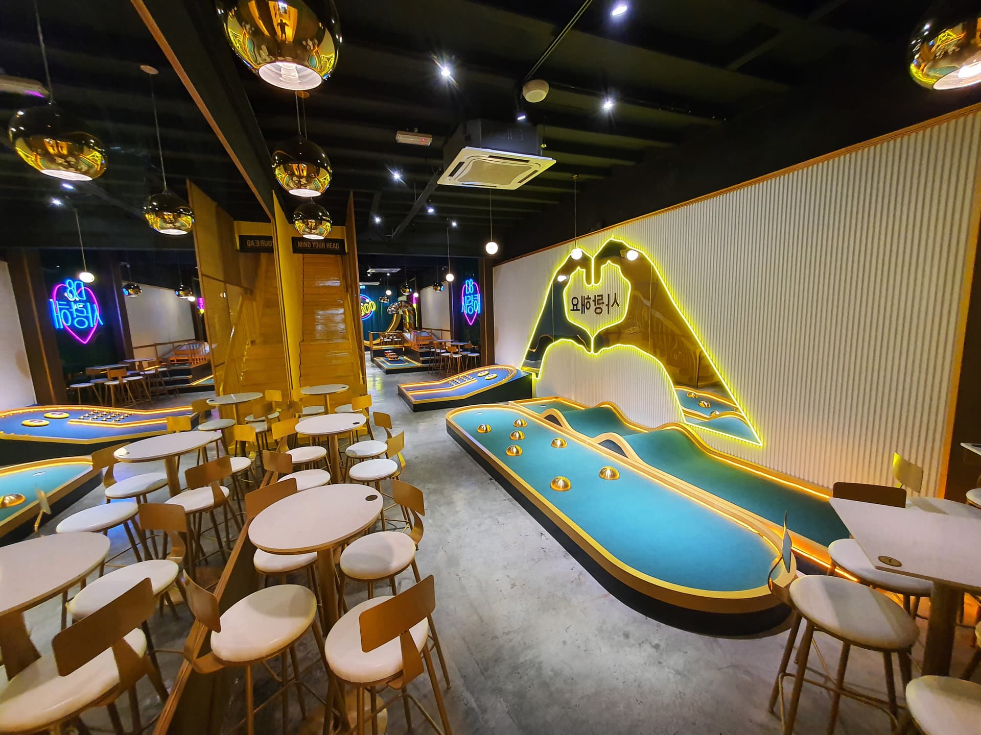 De'8000 Mini Golf Cafe Penang Ticket - სურათი 8