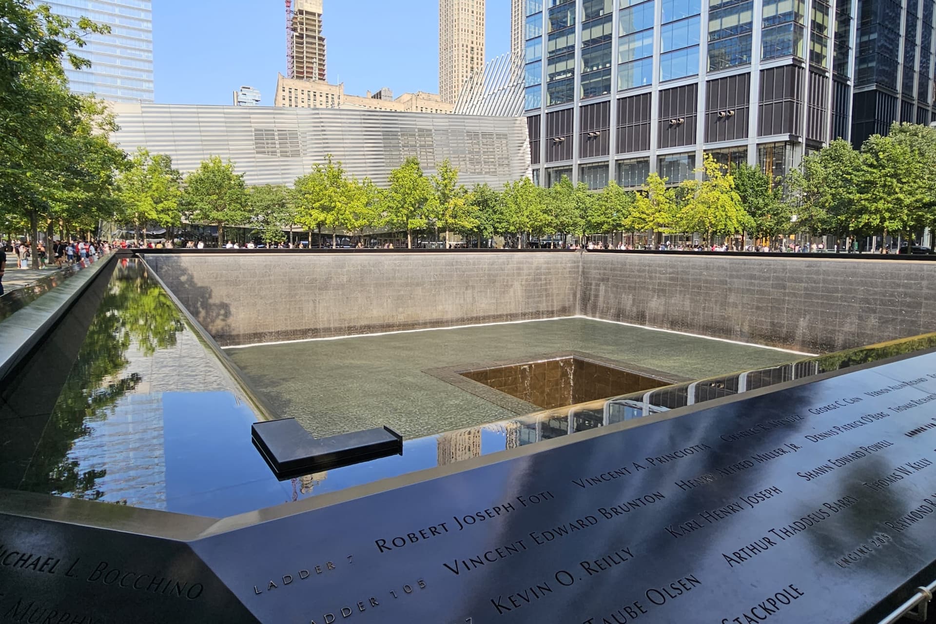 NYC: 9/11 Memorial Museum & Statue of Liberty Cruise - მთავარი სურათი