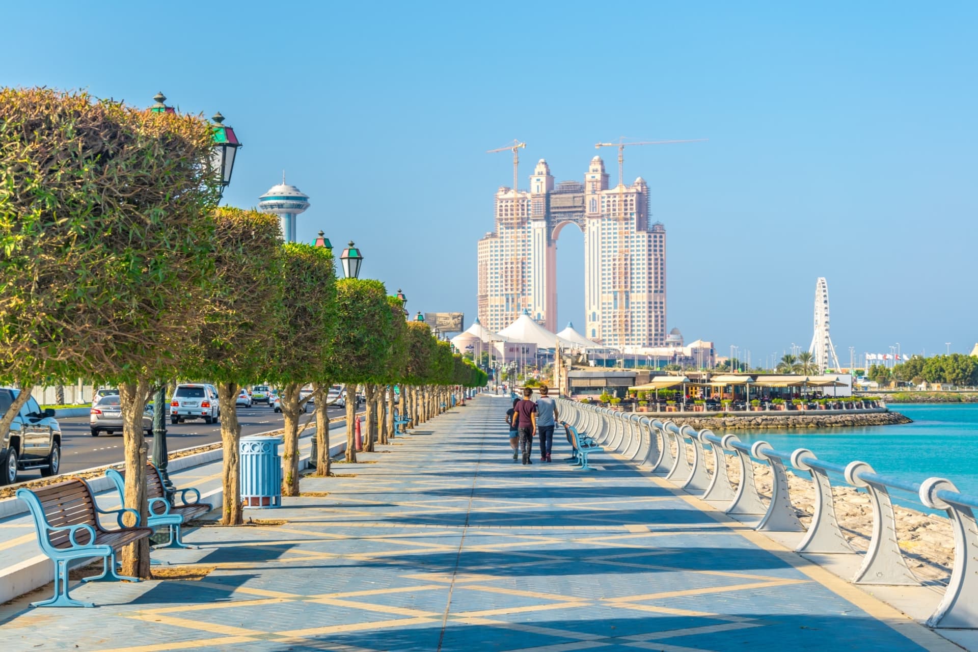 Abu Dhabi Premium City Tour from Dubai: Sheikh Zayed Mosque, Etihad Towers, Qasr Al Watan - სურათი 6