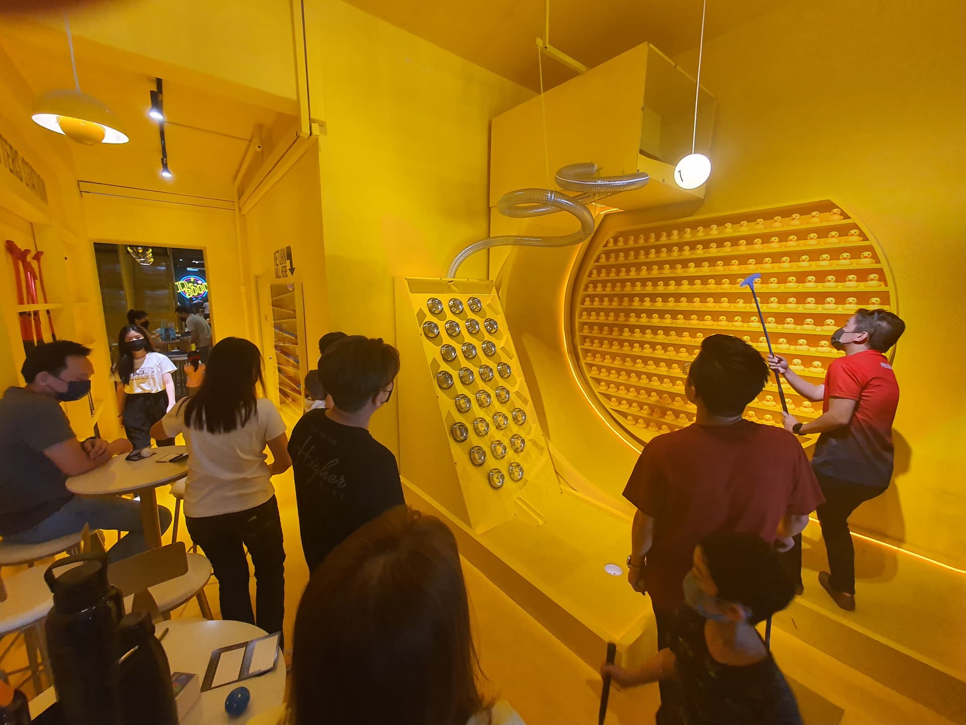De'8000 Mini Golf Cafe Penang Ticket - სურათი 5