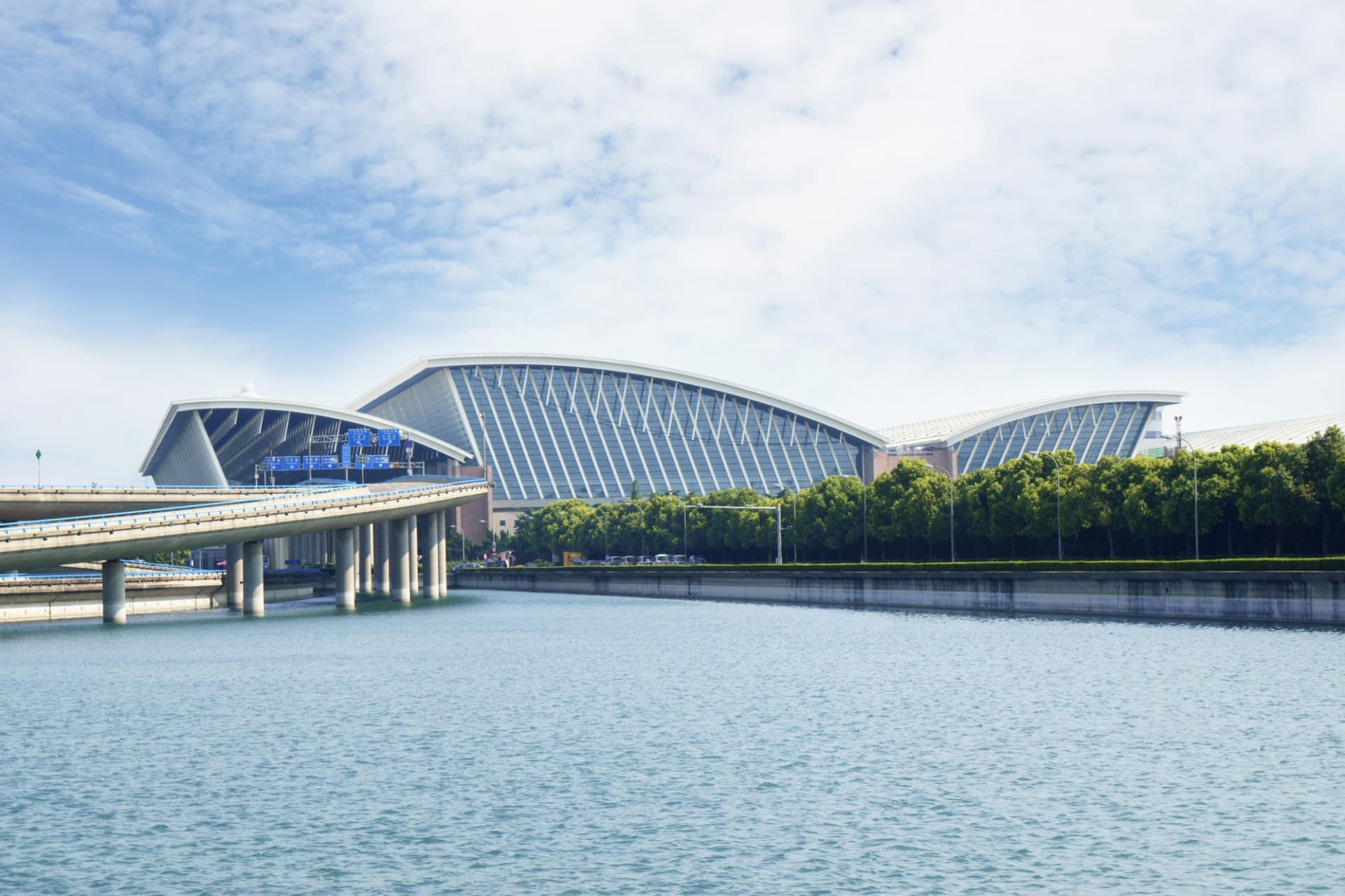 Shanghai Airport VIP Assistance and Lounge Access - International Flights - სურათი 4