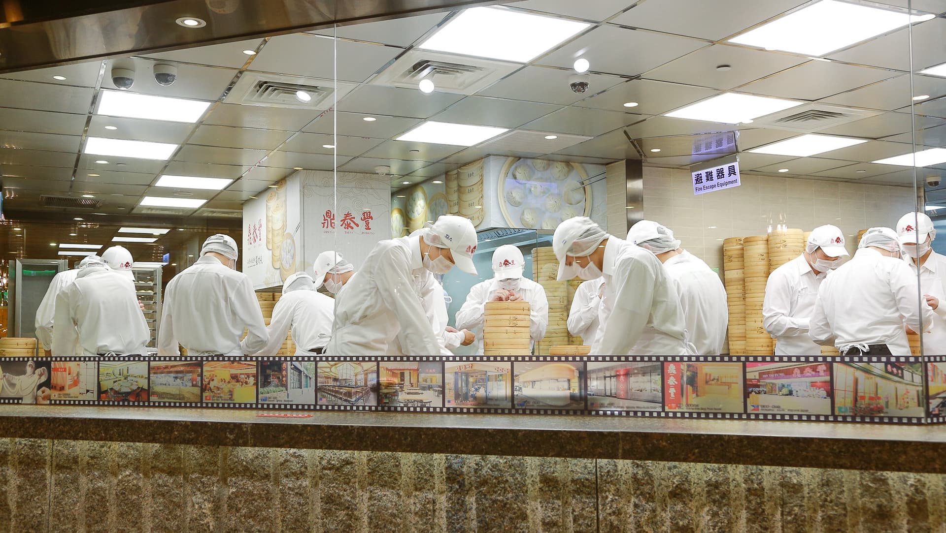 Din Tai Fung Restaurant - Taste the Best Dumpling - სურათი 9