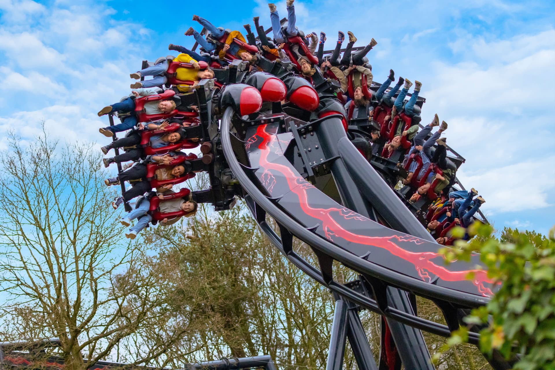 Alton Towers Ticket - მთავარი სურათი