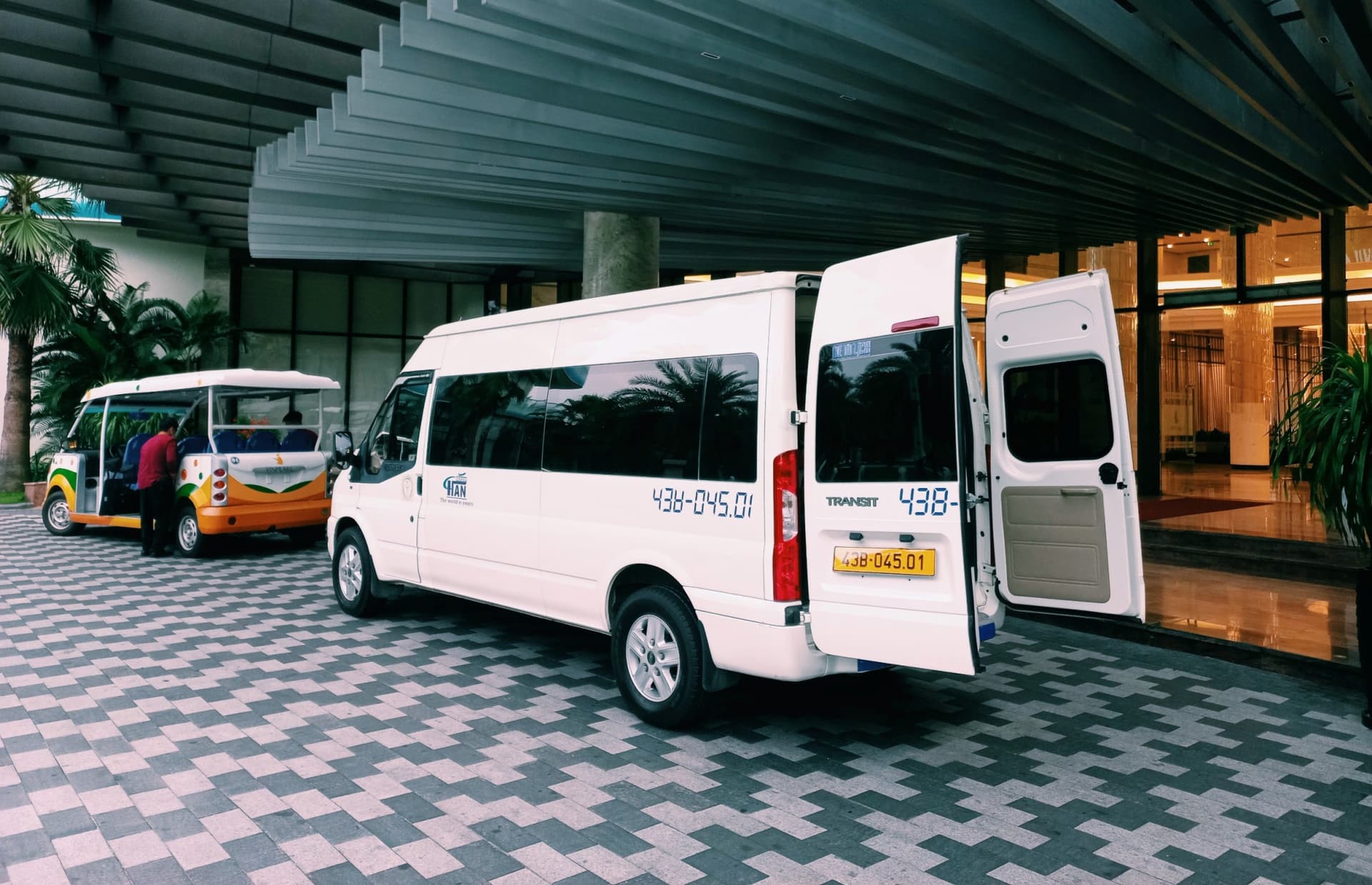 Private Transfers between Da Nang and Hoi An City Centre - სურათი 21