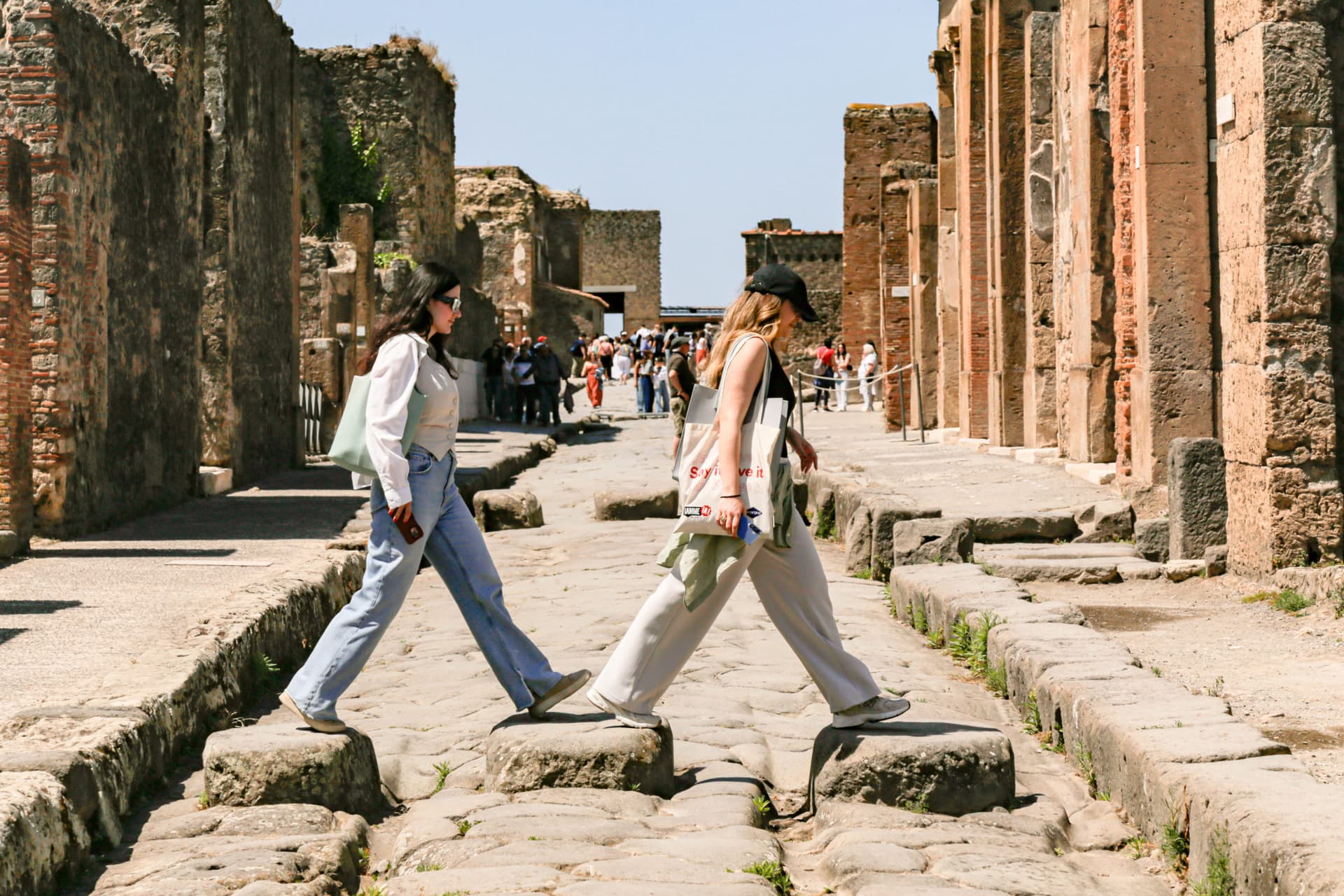 Tour of Pompeii with Priority Access from Sorrento - სურათი 12