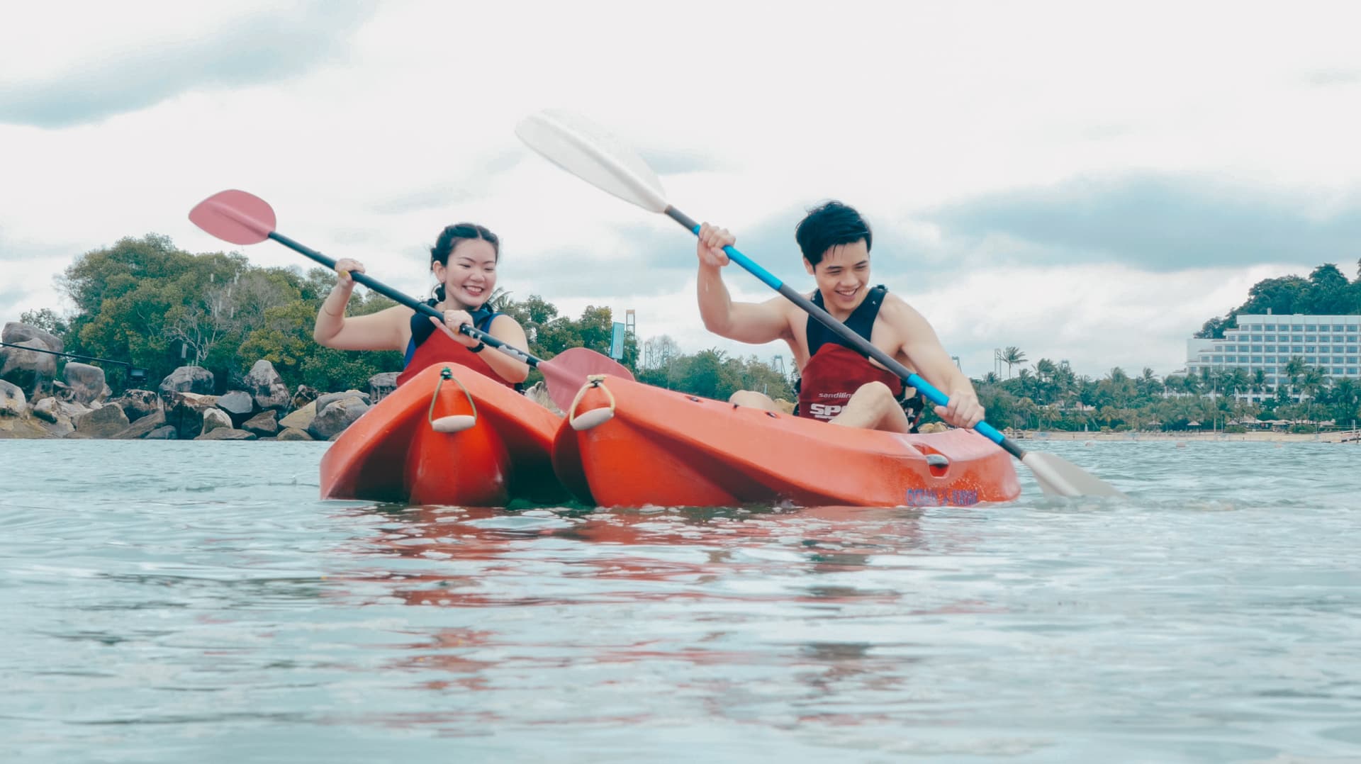 Ola Beach Club Water Activities - სურათი 20