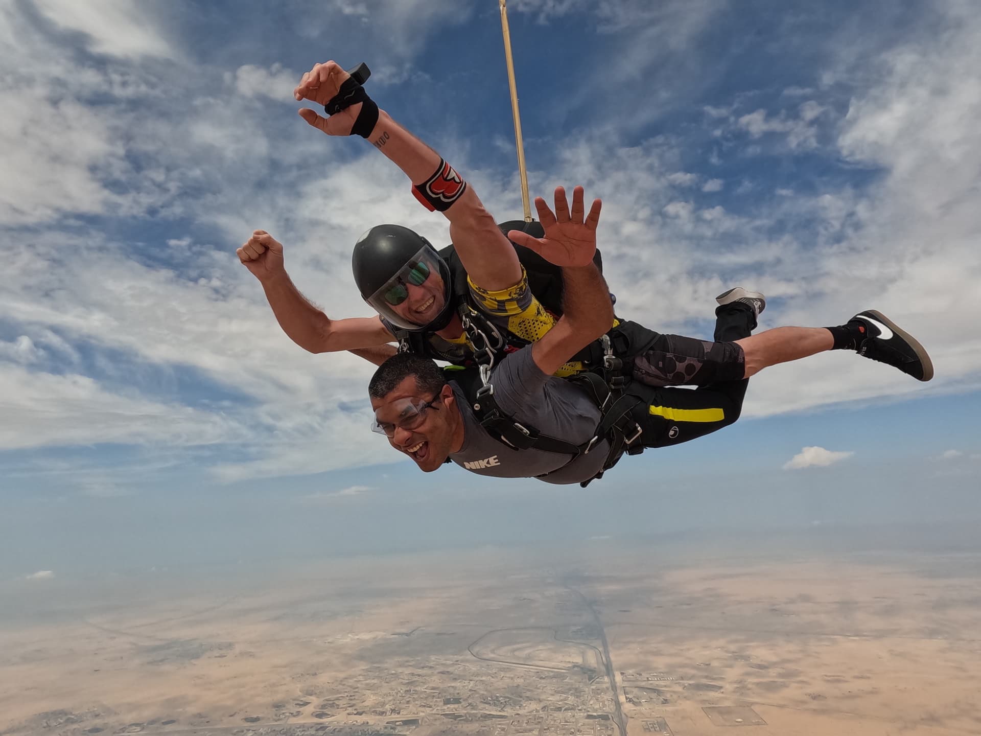 Skydive Dubai Tandem Skydiving Experience - სურათი 5